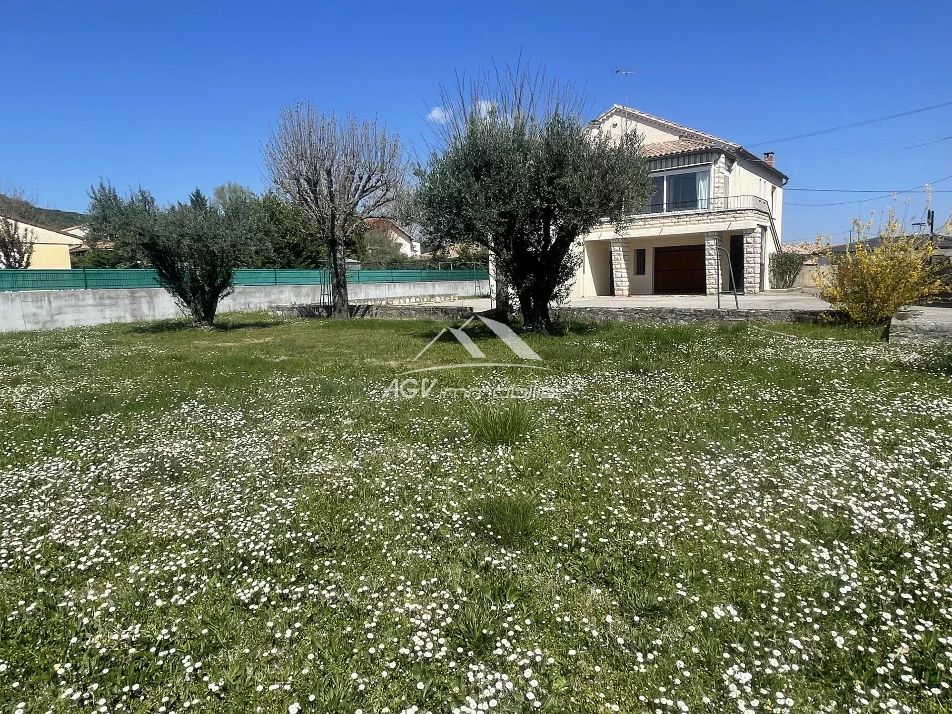 Agence immobilière de AGV IMMOBILIER