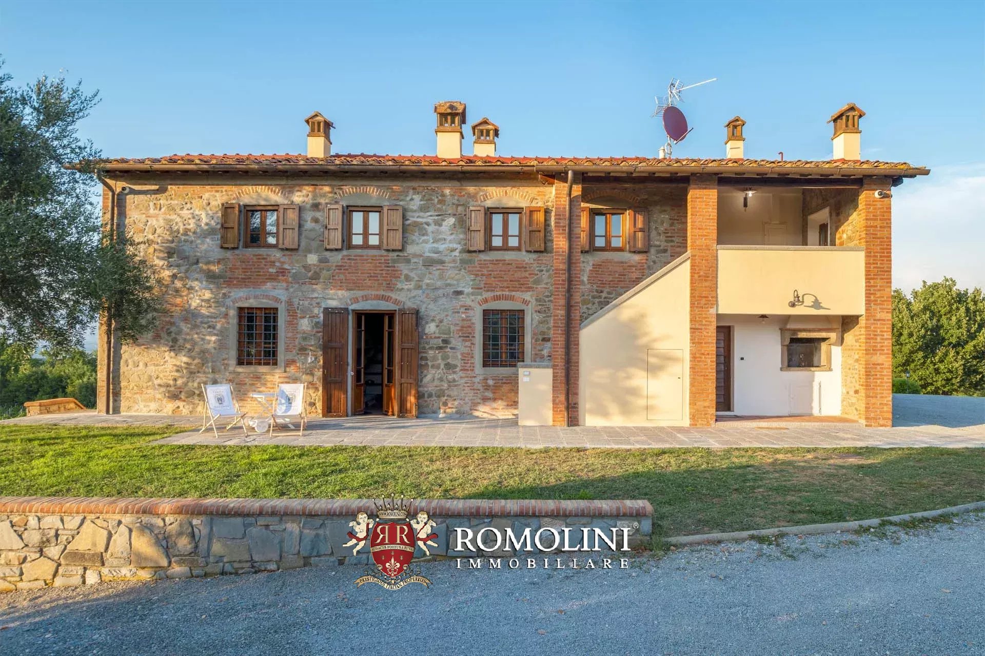 4 Bedroom Vineyard's Image 17