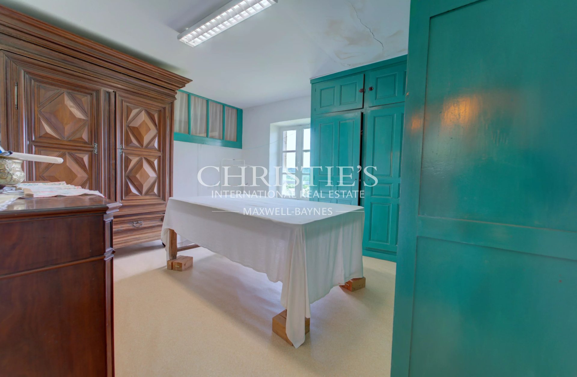 11 Bedroom Chateau's Image 20