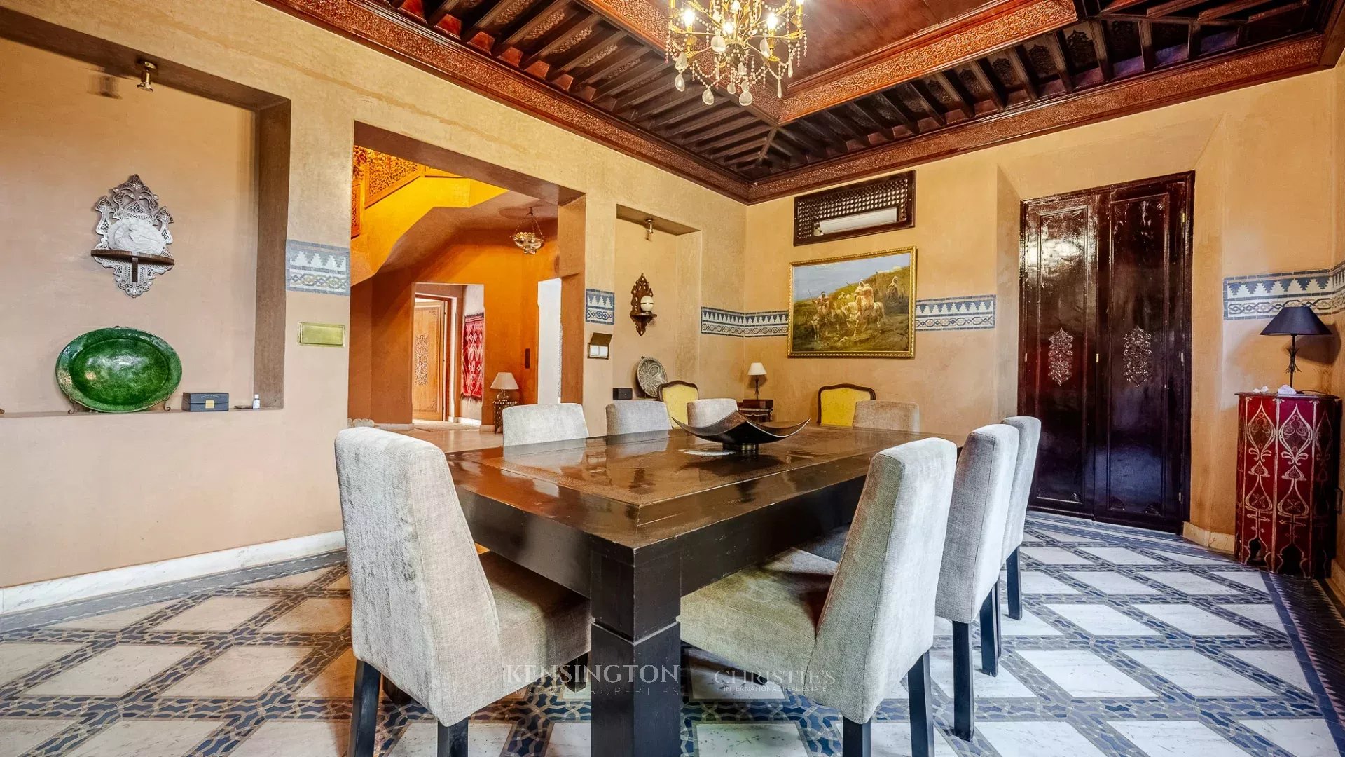 4 Bedroom Villa/Townhouse's Image 4