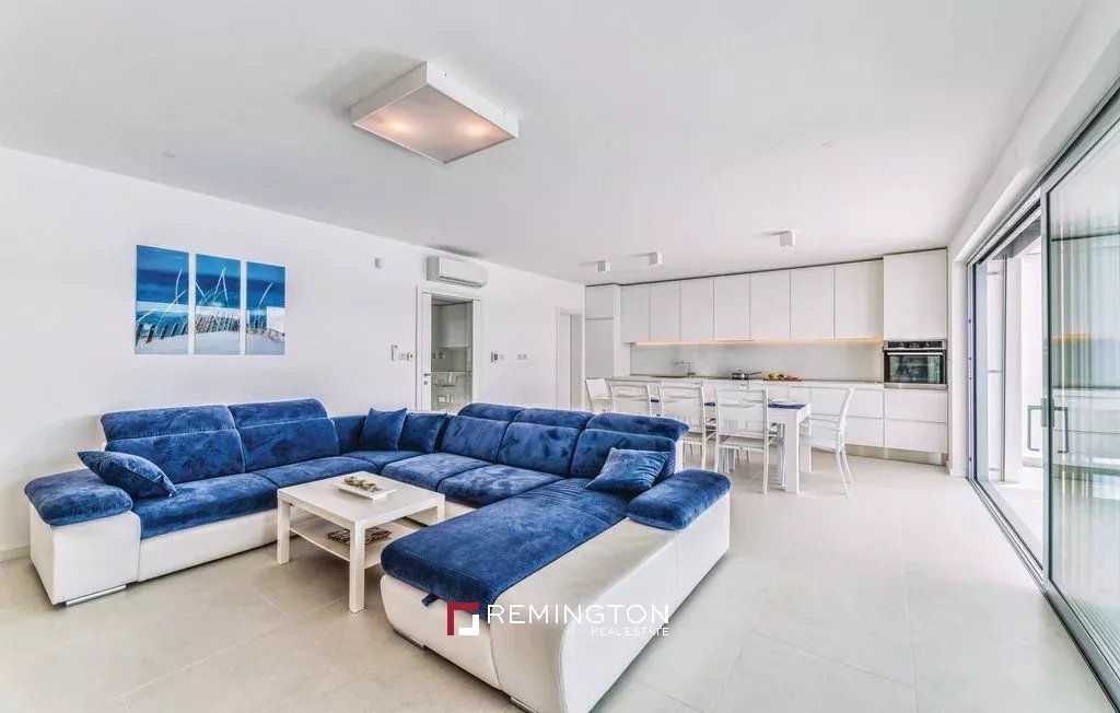 3 Bedroom Apartment/Flat's Image 8