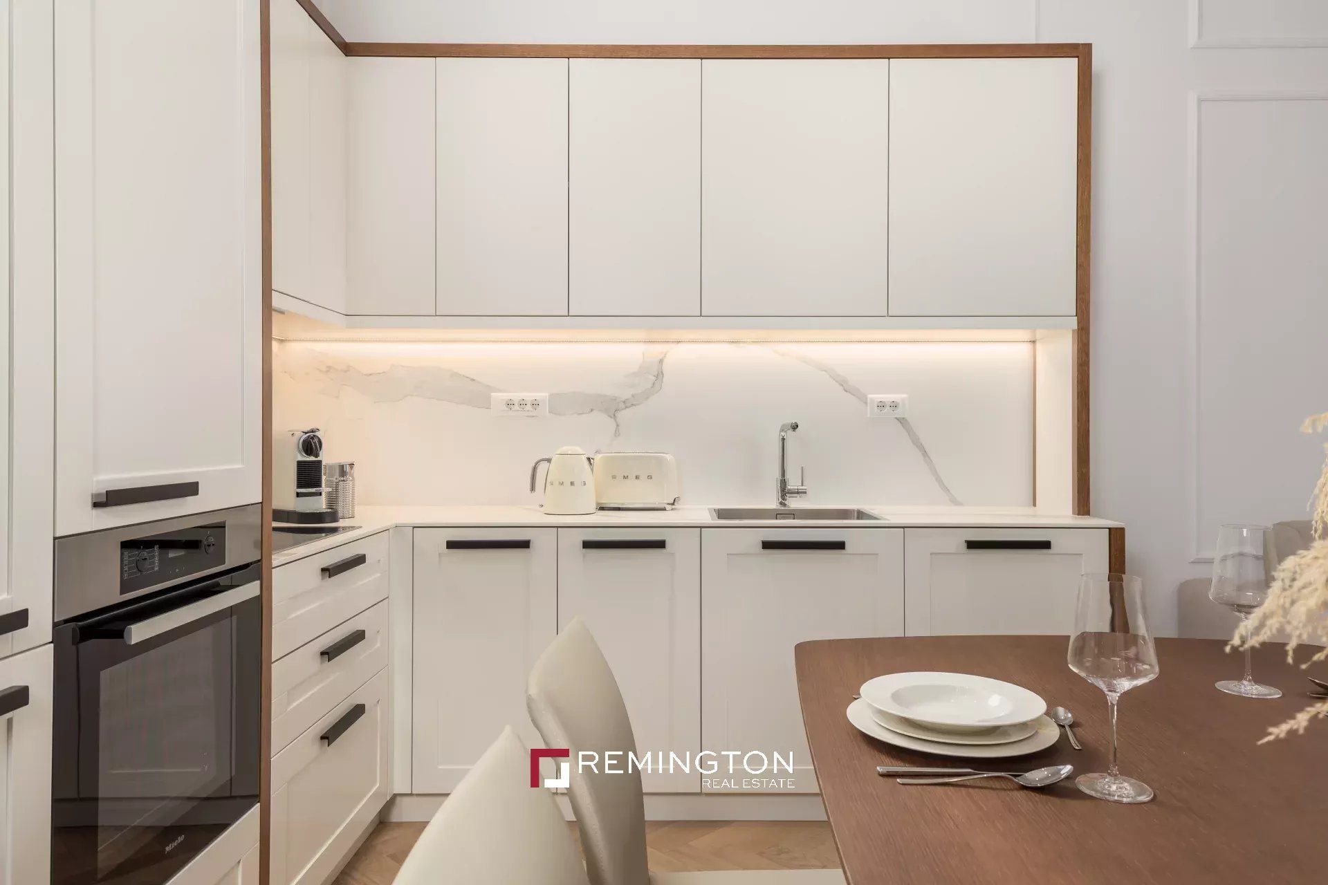 2 Bedroom Apartment/Flat's Image 11