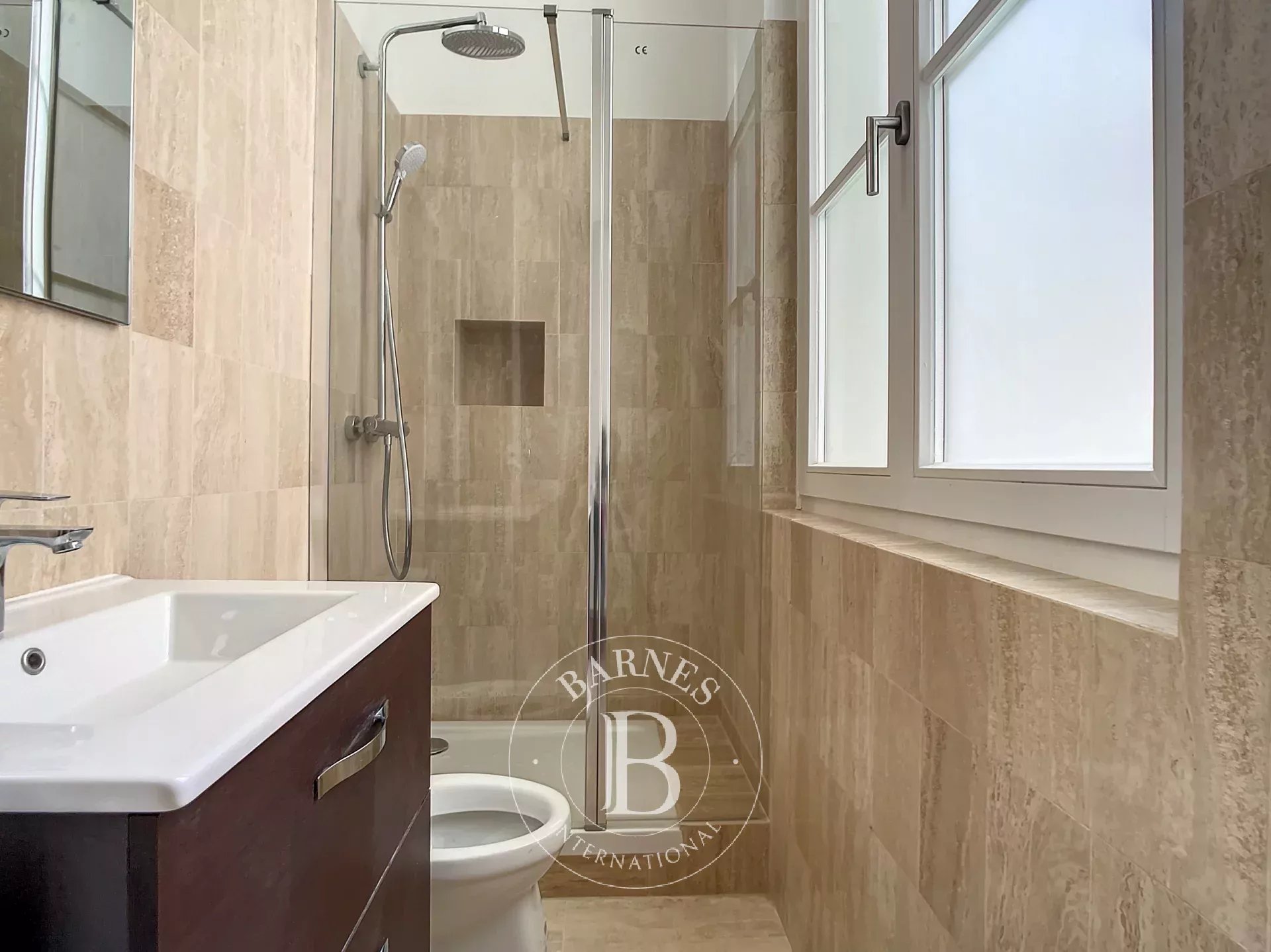 Daire Paris 16ème - picture 16