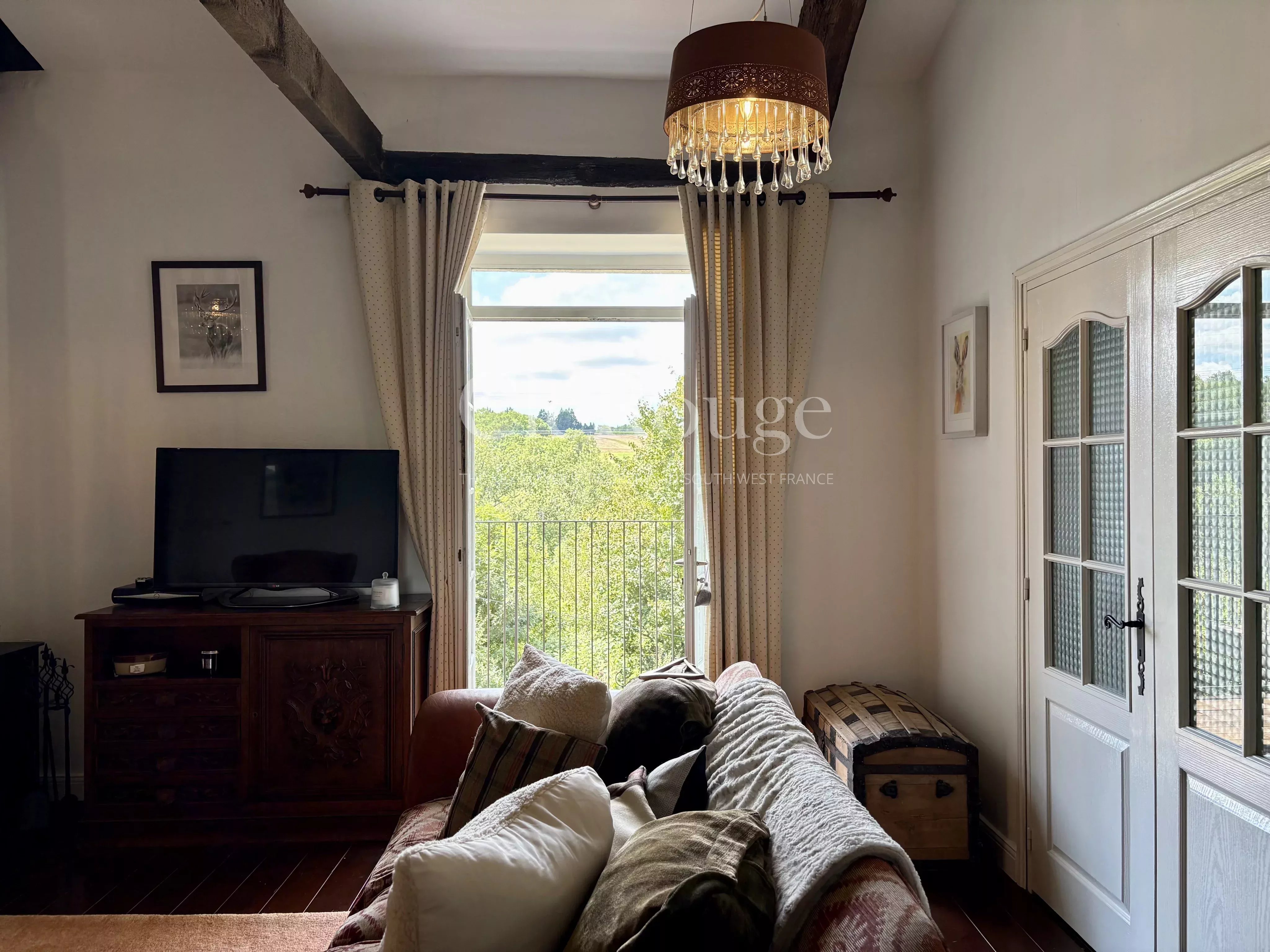 Proche de Duras - Maison en pierre au charme intemporel avec piscine chauffée