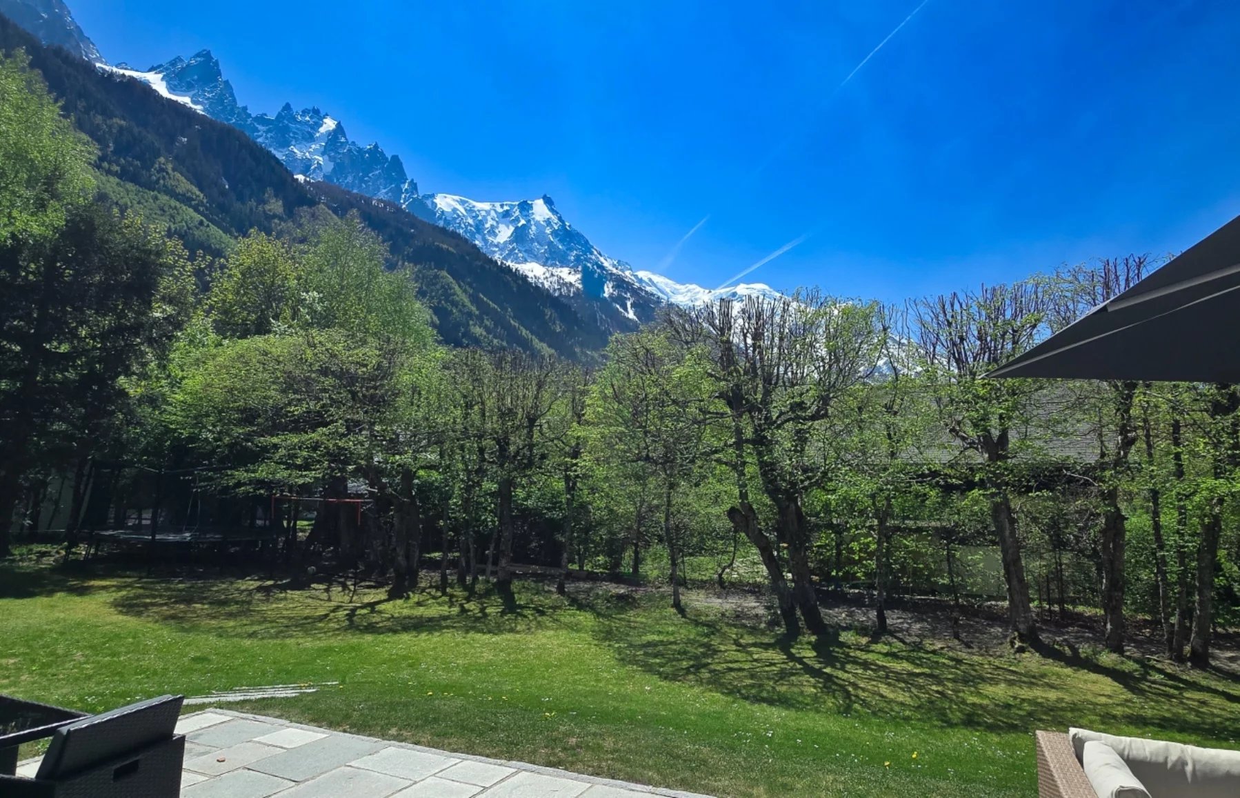 Photo of CHAMONIX - Beautifully renovated chalet in Les Praz
