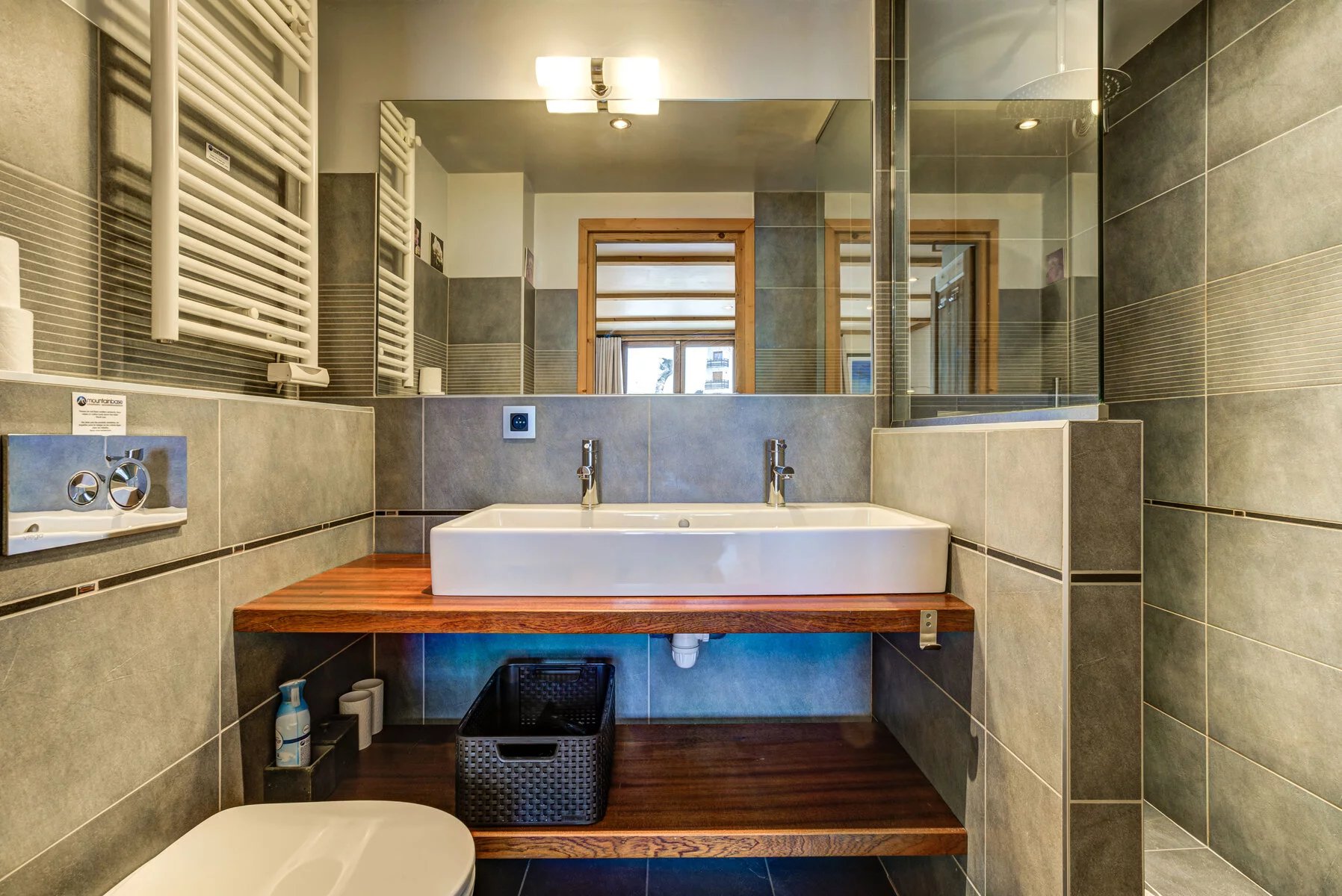Photo of CHAMONIX - A renovated 4-bedroom chalet