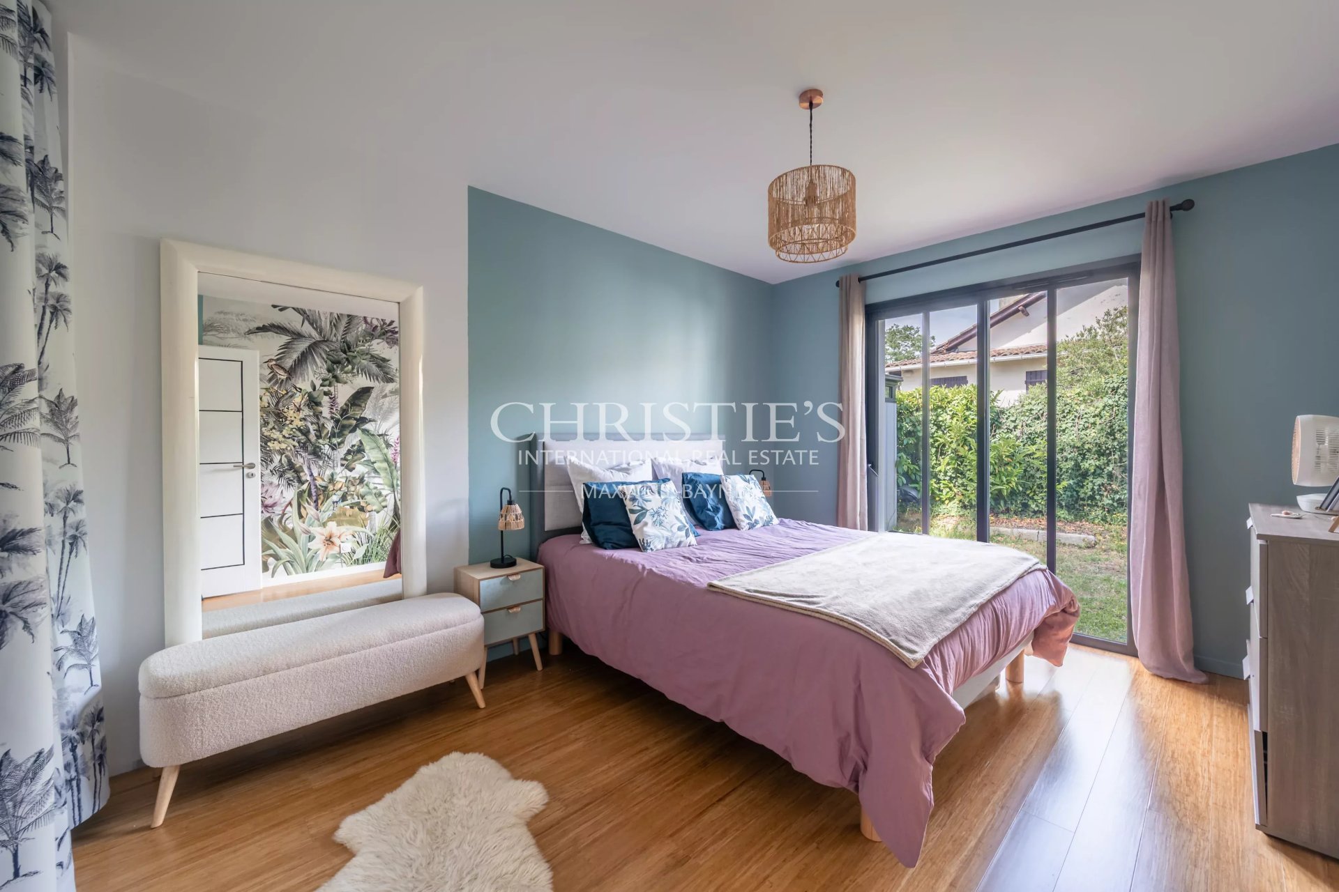 4 Bedroom Villa/Townhouse's Image 10