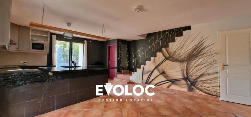 Photo 3 — A LOUER - MAISON T4 141M² - Saint-Vincent-de-Barbeyrargues