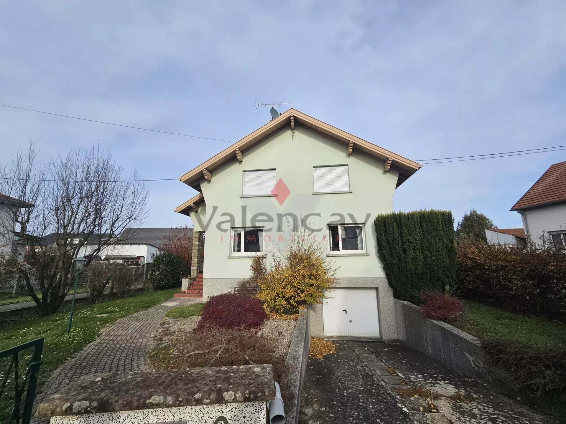 Agence immobilière de VALENCAY IMMOBILIER SARL