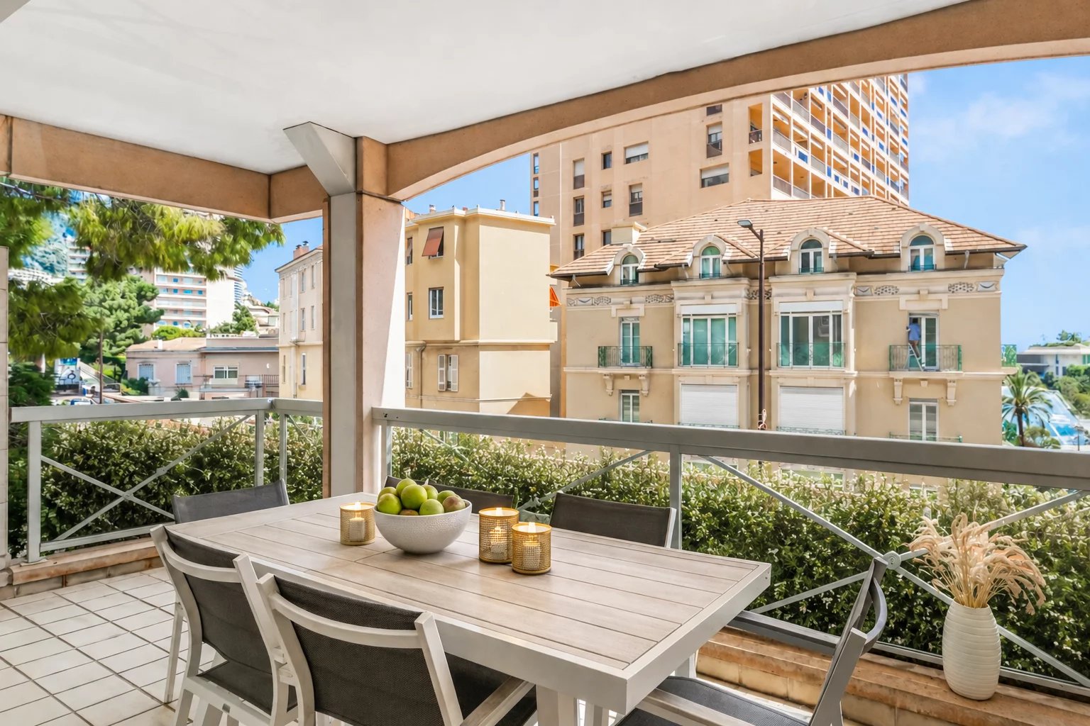 Elegant 3-Room Apartment in Monte-Carlo with Concierge
