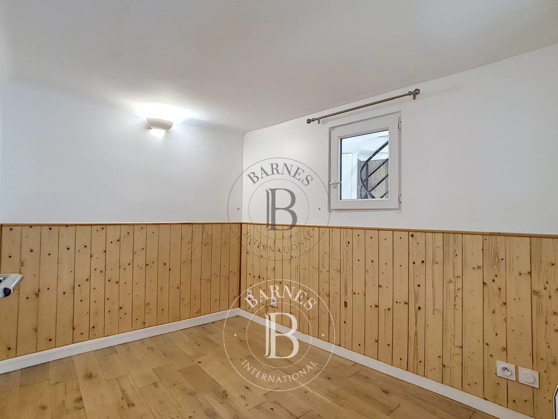 Daire Paris 8ème - picture 6