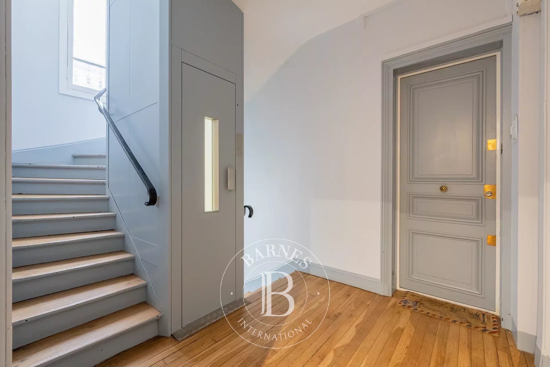 Daire Paris 18ème - picture 11