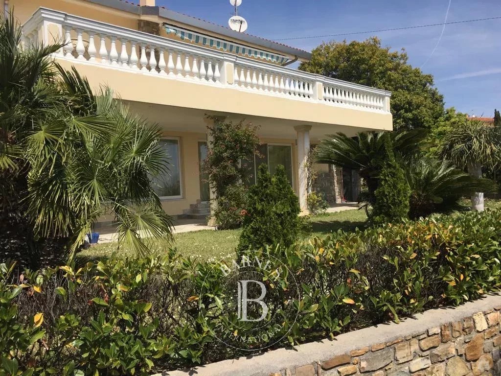 Villa Sanremo - picture 14