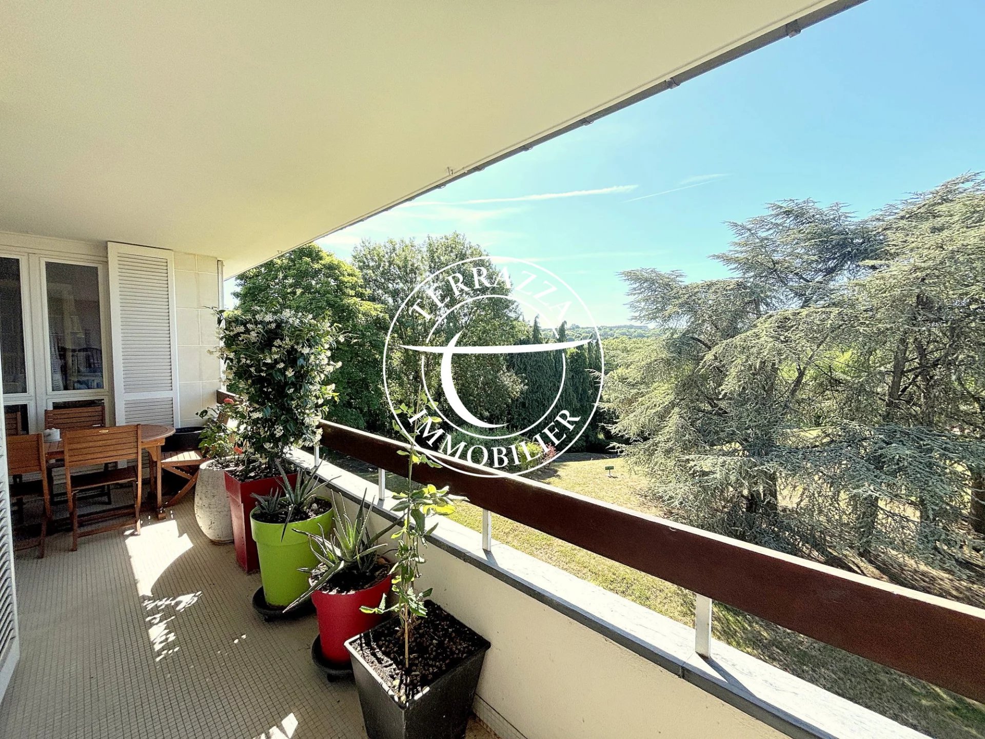 Appartement Duplex 197 m² 4 chambres terrasse Louveciennes