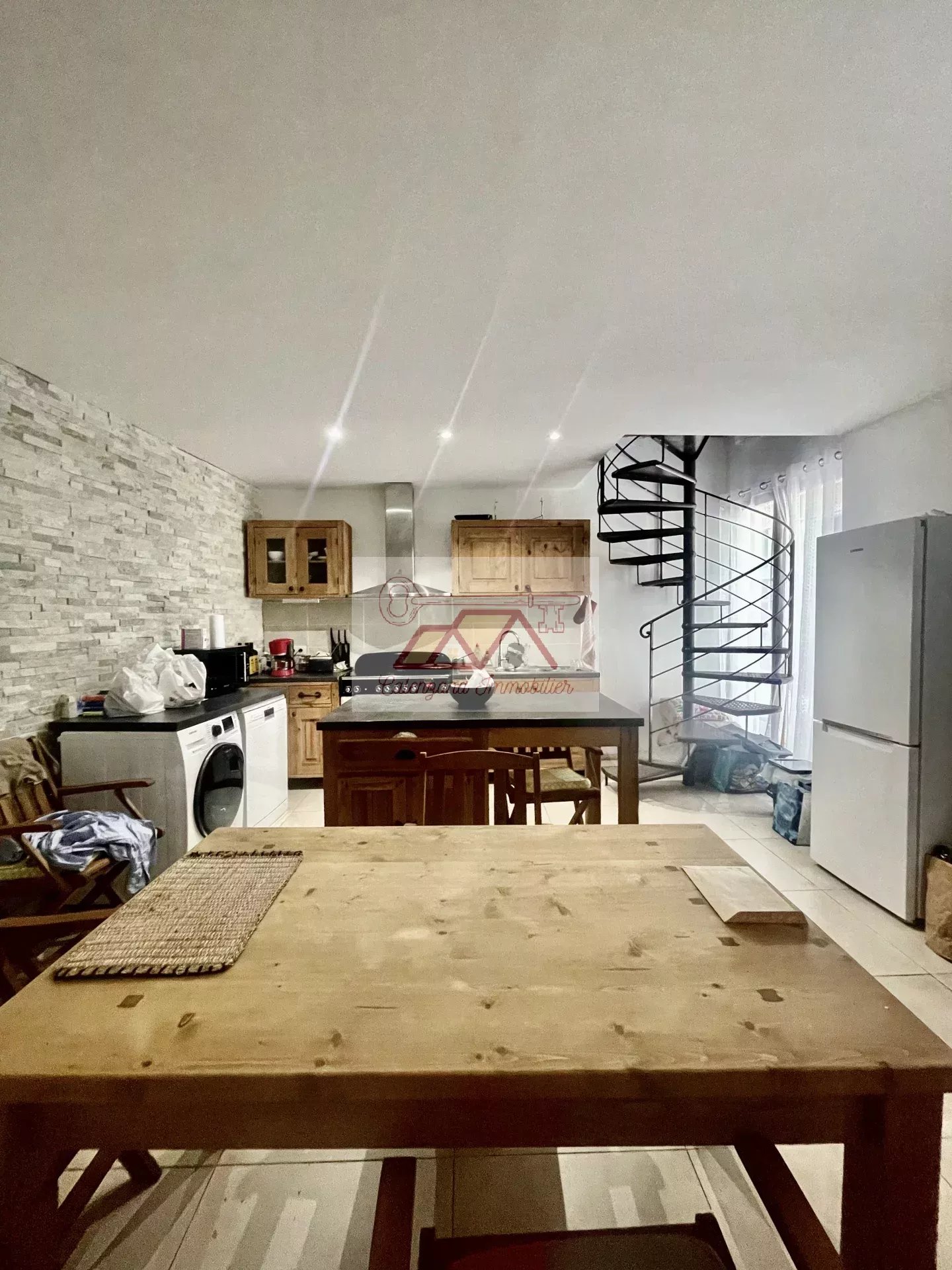 Agence immobilière de 