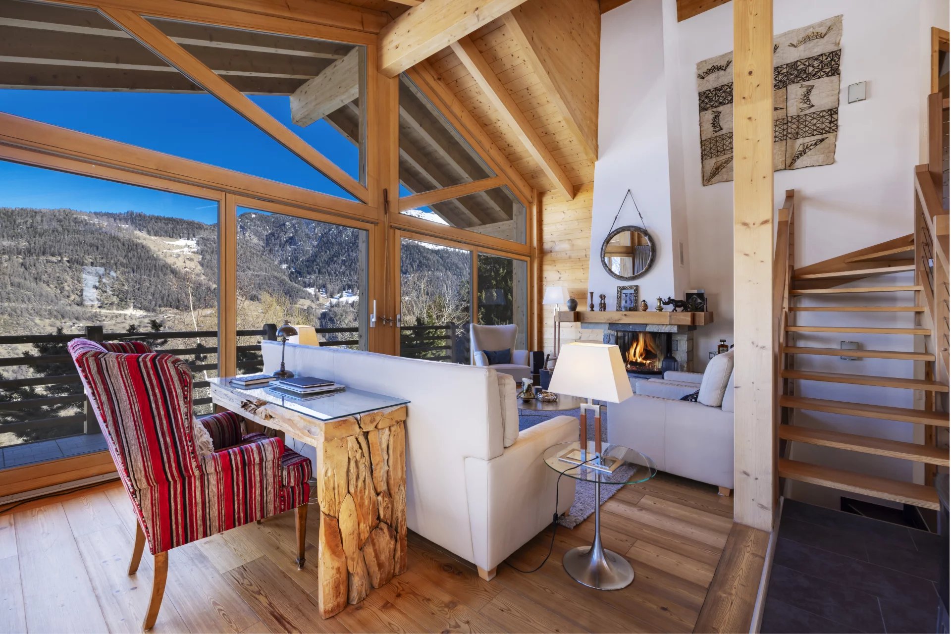 Chalet Le Cardinal - A haven of peace in the heart of La Tzoumaz