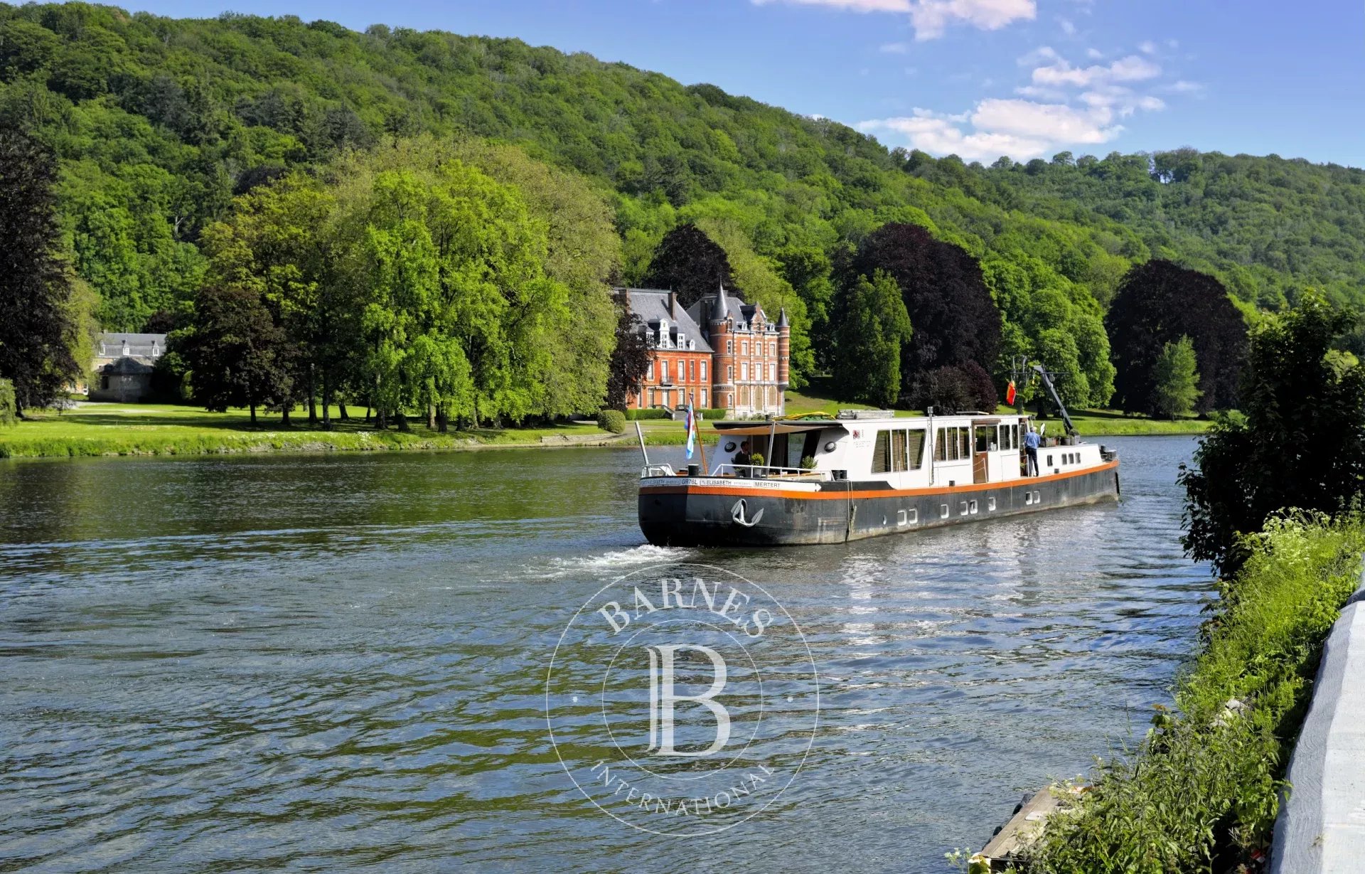 OPTIE - Ruim en elegant schip met 6 hutten