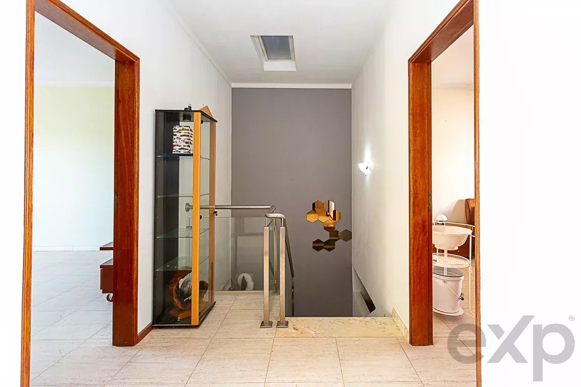 Three-bedroom house with potential for rental income – Gambelas, Montenegro 86834316 image 20
