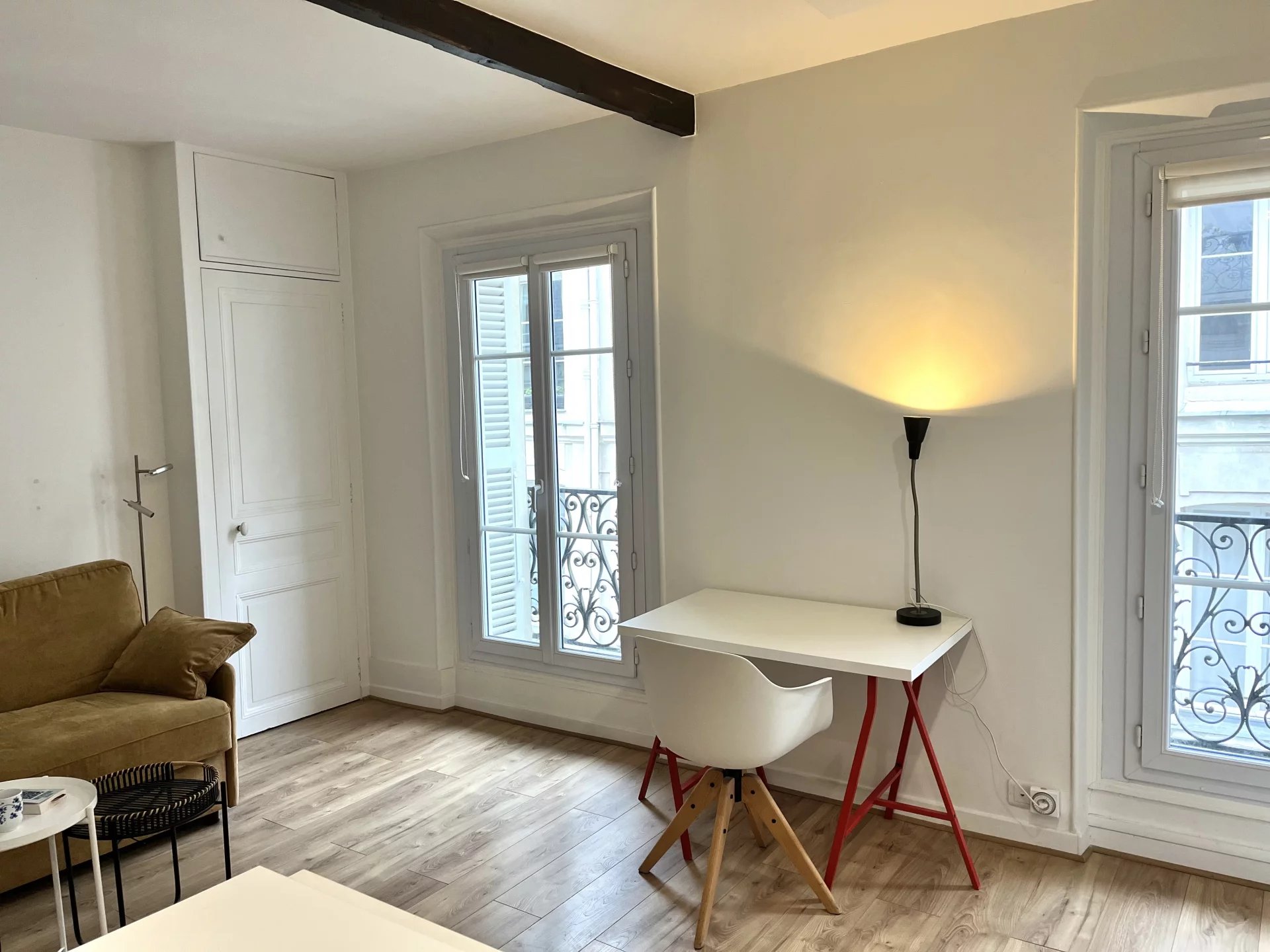 75004/ Hôtel de Ville: superbe studio