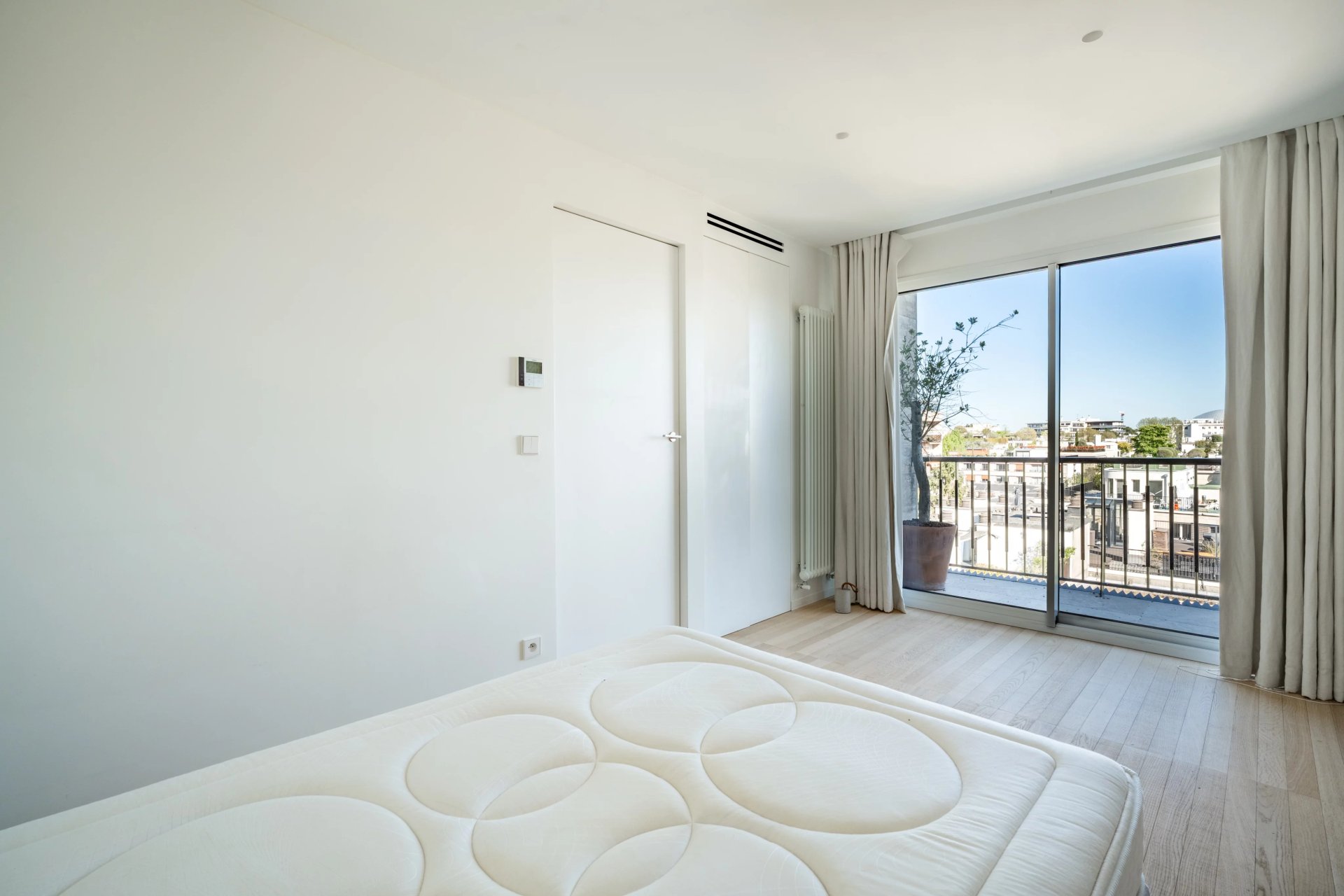 3 Bedroom Apartment/Flat's Image 16