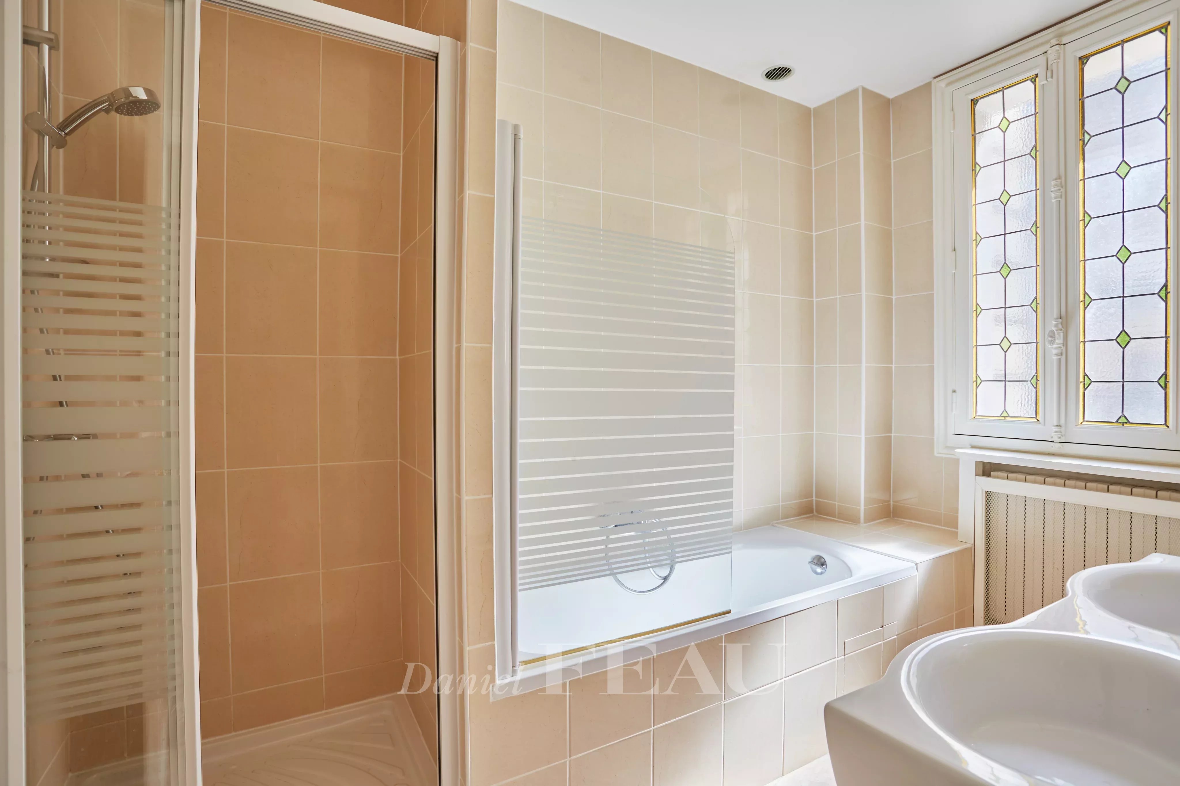 Rental Apartment Paris 16th