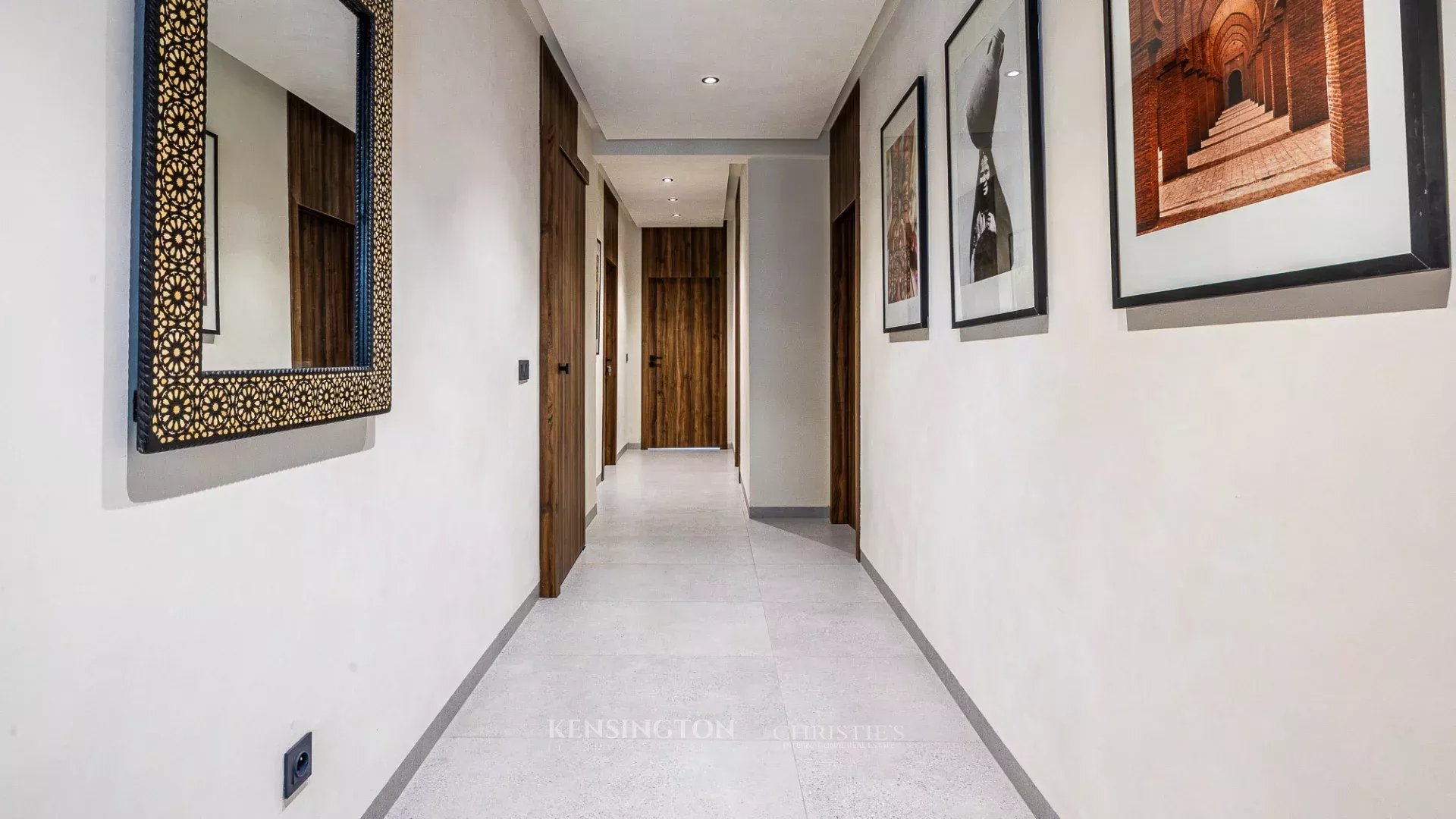 5 Bedroom Villa/Townhouse's Image 49