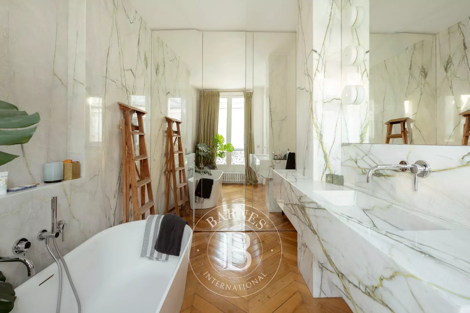 Daire Paris 9ème - picture 12