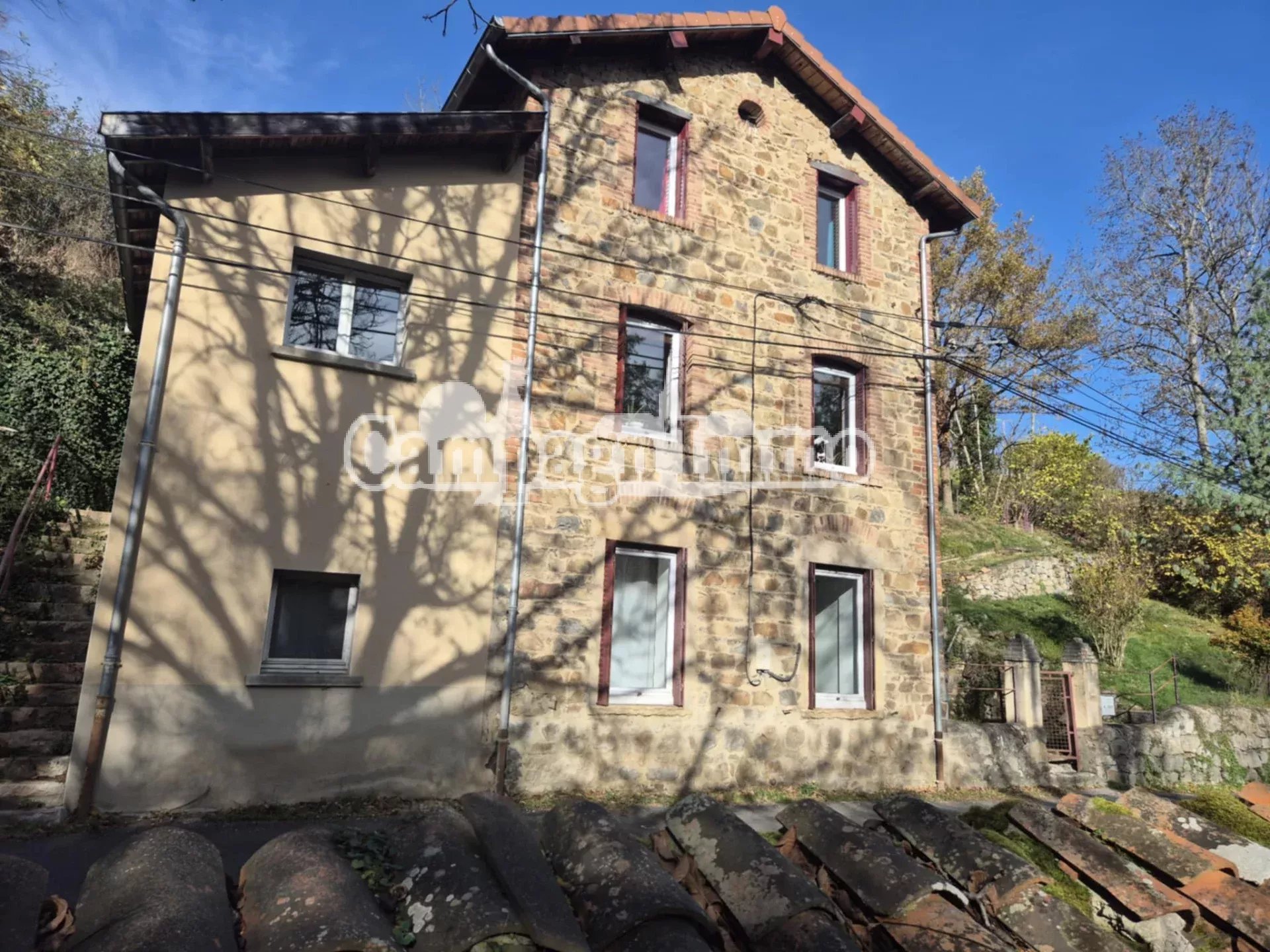 Agence immobilière de 