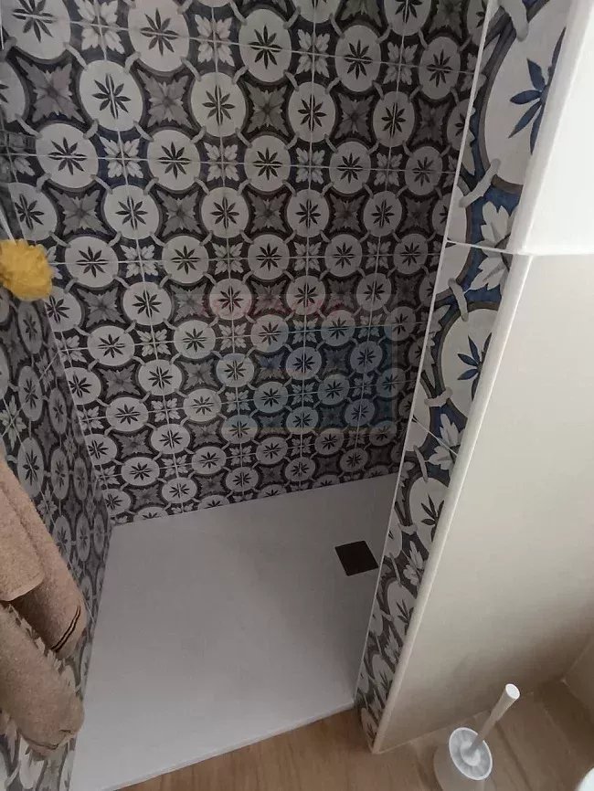 BIVANI  CON TERRAZZO  - RISTRUTTURATO E ARREDATO IN VENDITA  -  BORGATA