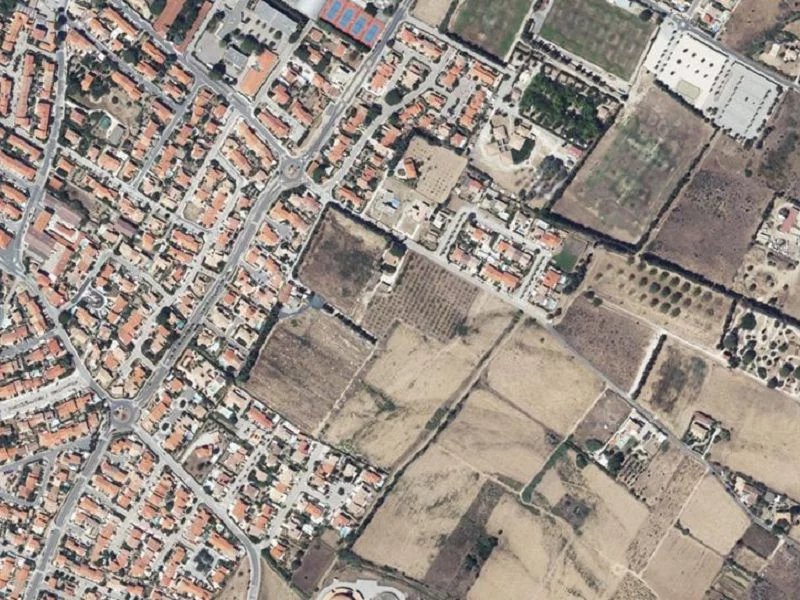 Terrain - 697m ²