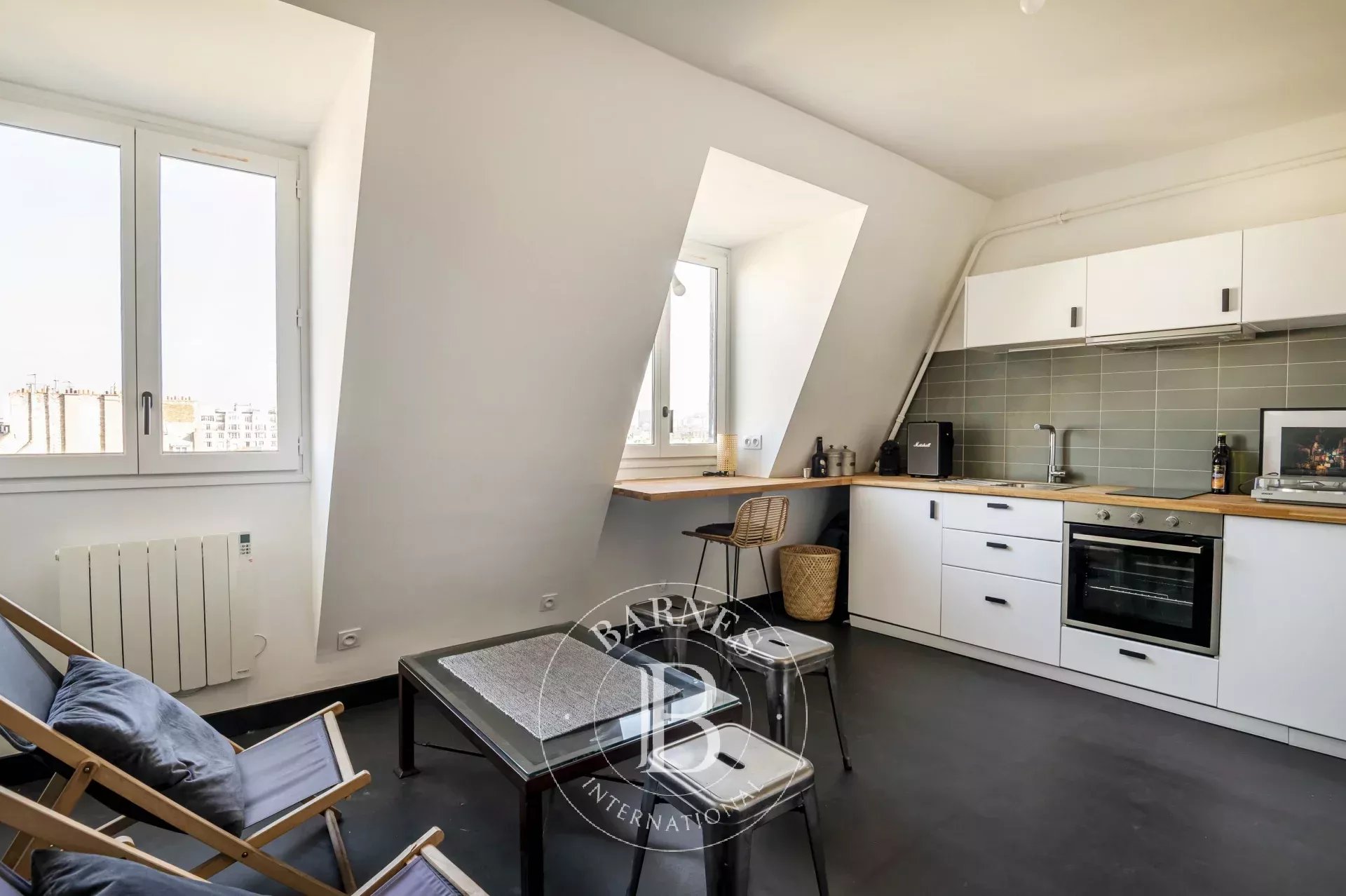 Neuilly - Roule - Pasteur - Old-build 3-bedroom apartment - Large studio - Maid's room - picture 24