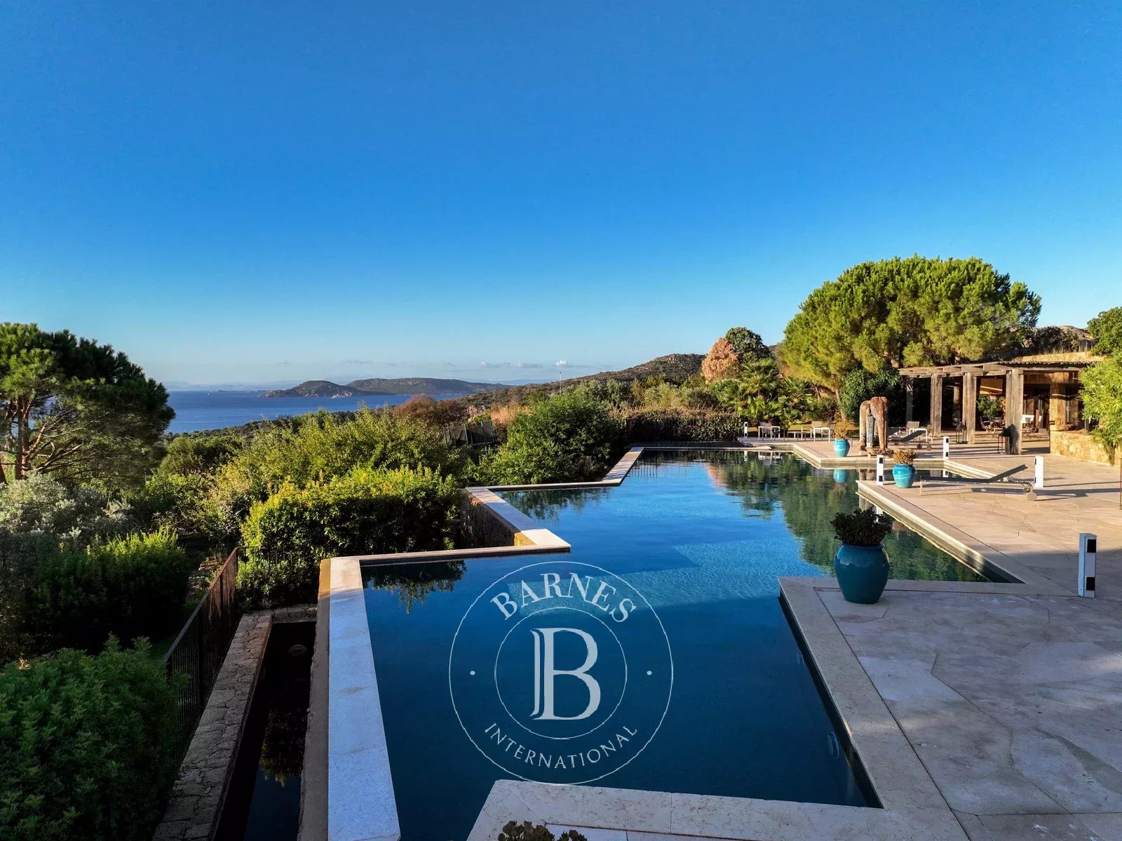 Villa Bonifacio  -  ref 7383824 (picture 3)