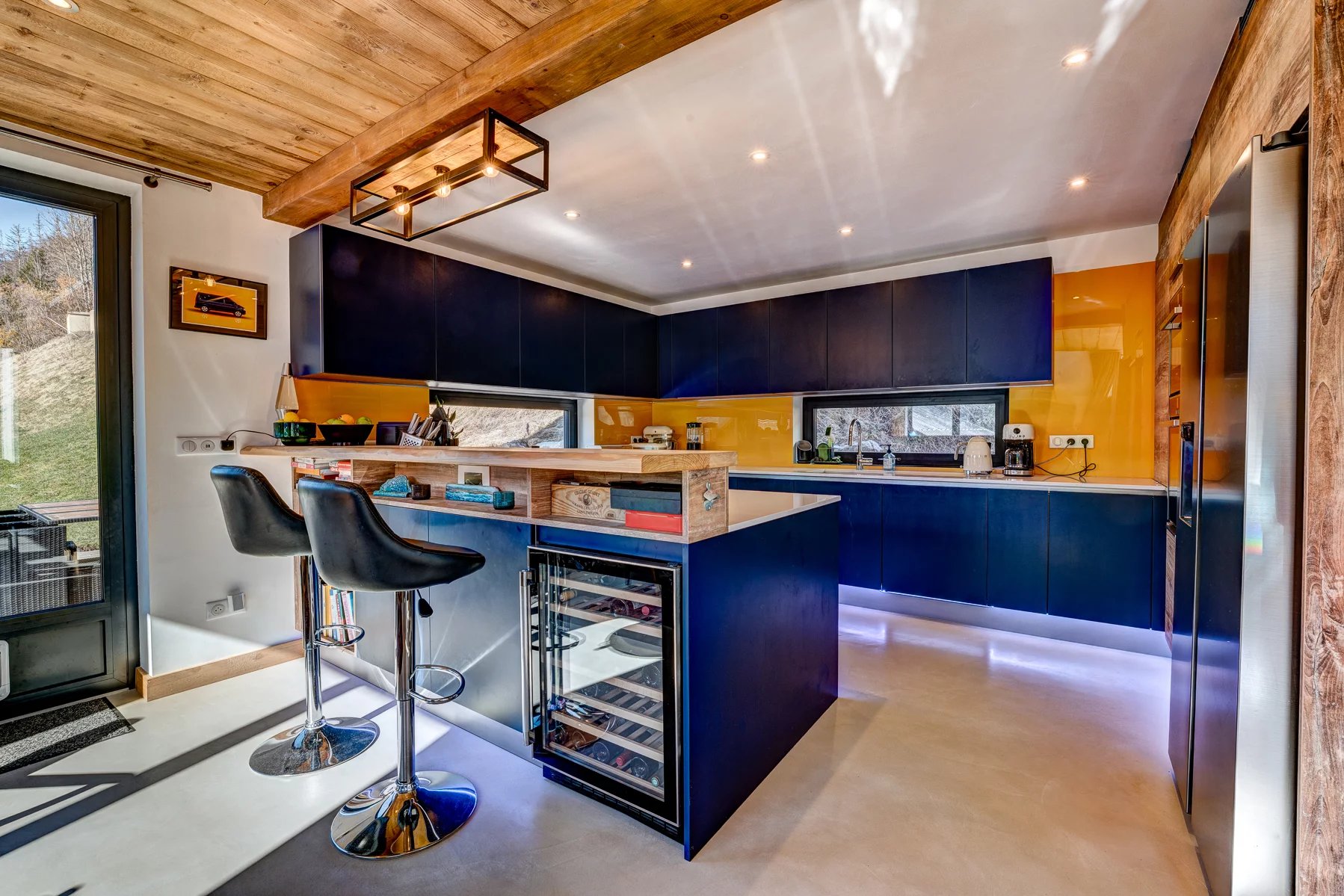 Photo of MORZINE - Modern 6 bedroom chalet in Montriond