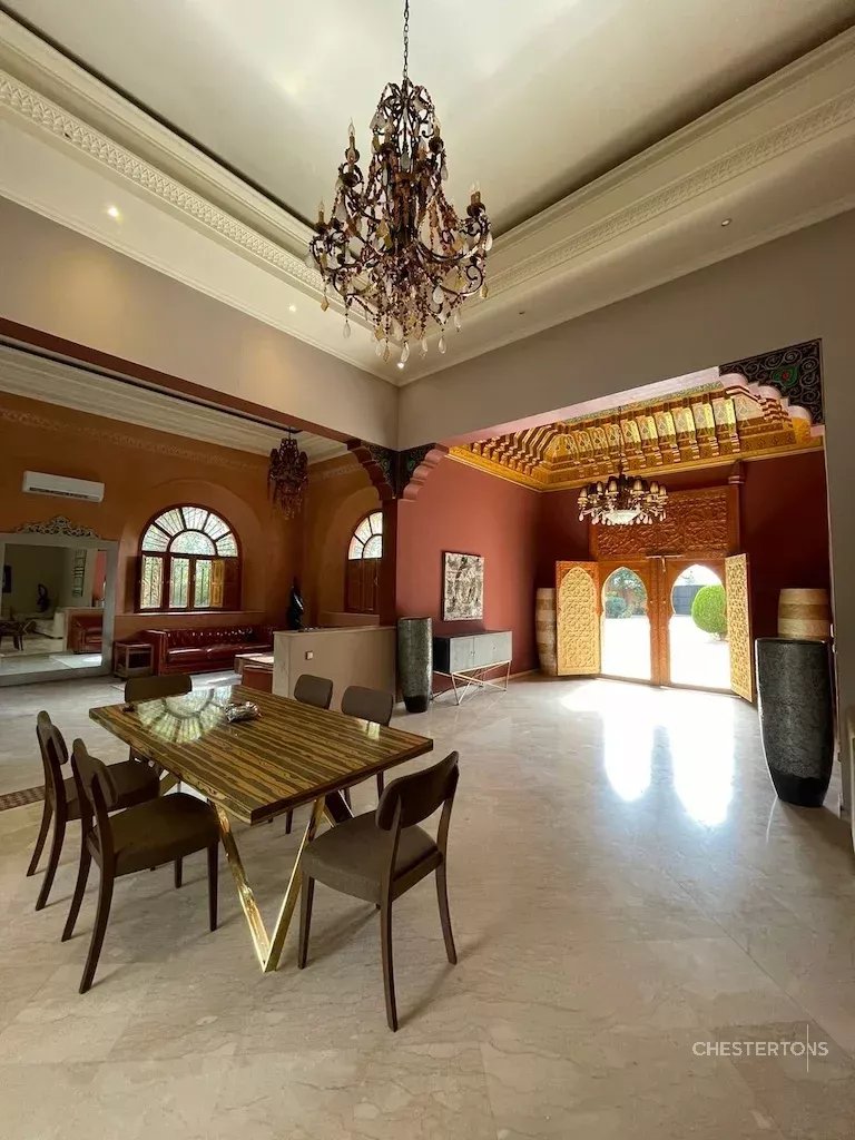  Image of Villa - 6 Bedrooms for Sale in Marrakech-Ménara-Marrakech-Morocco, Image 32