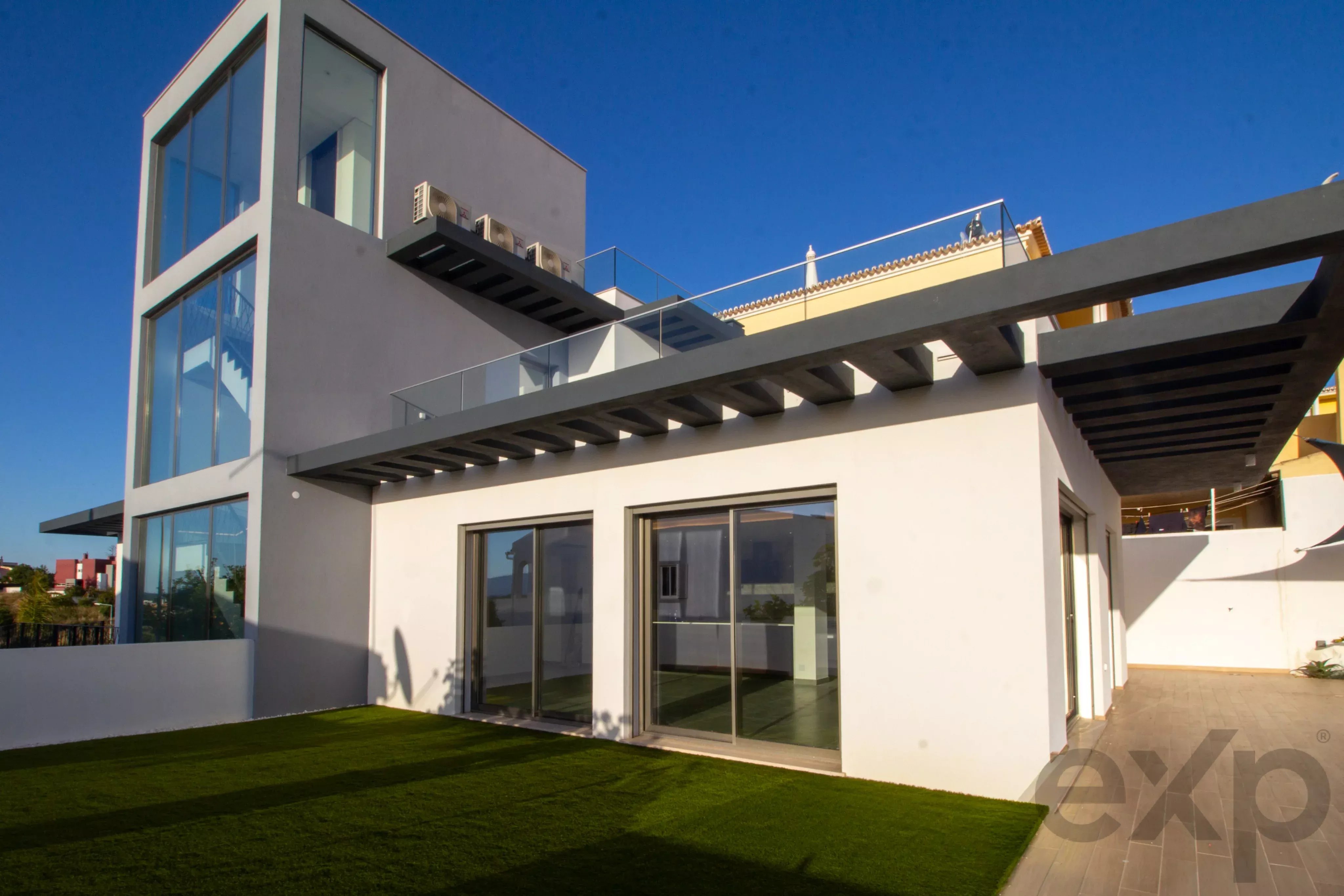 Luxury Contemporary Home with Sea View in Ferragudo 87049638 image 83