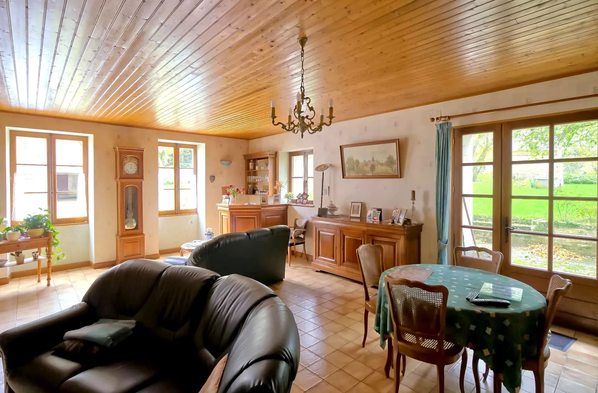 House in Courcome - Image 3