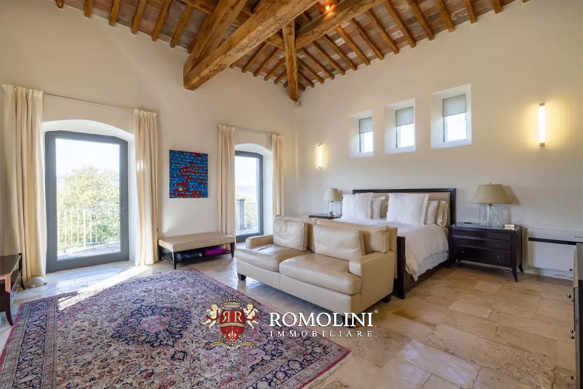 7 Bedroom Villa/Townhouse's Image 46
