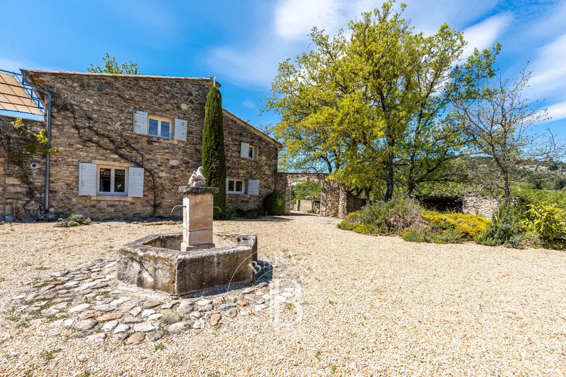 Çiftlik Céreste-en-Luberon - picture 26