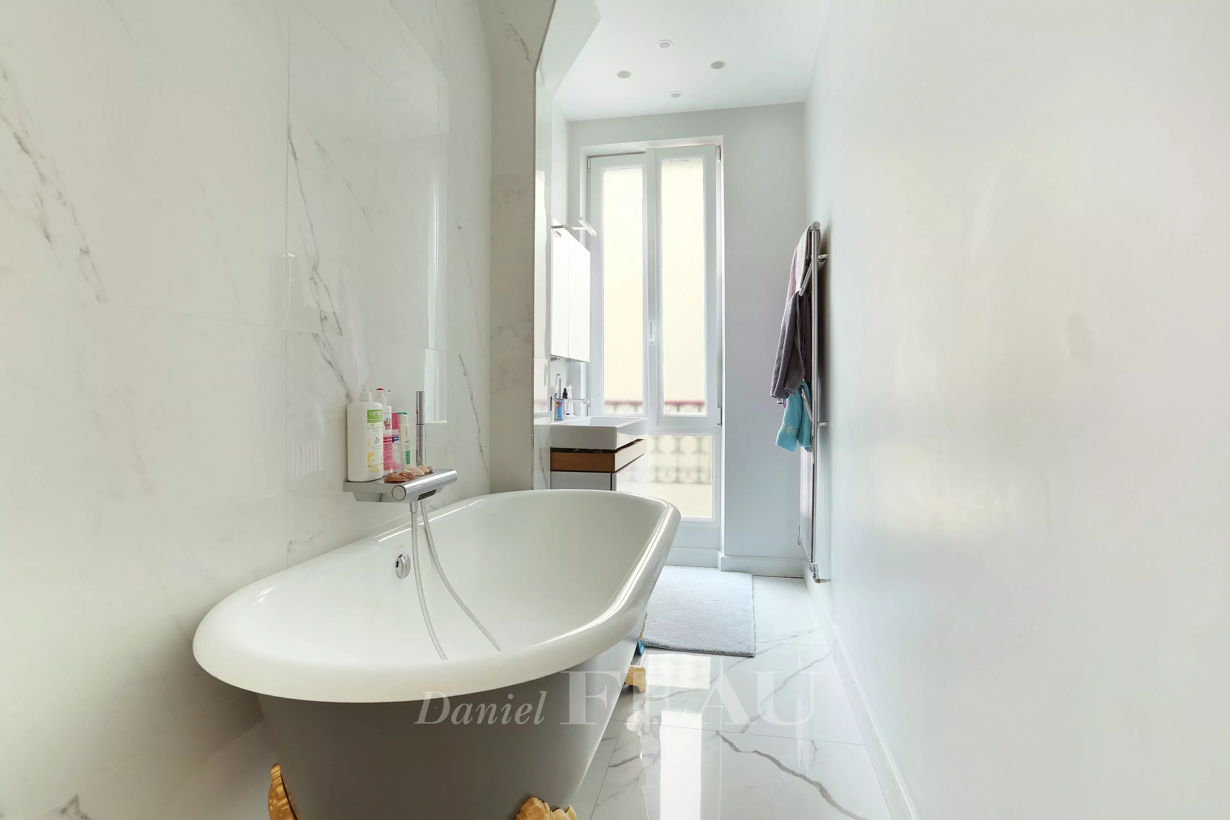 Rental Apartment Paris 17th