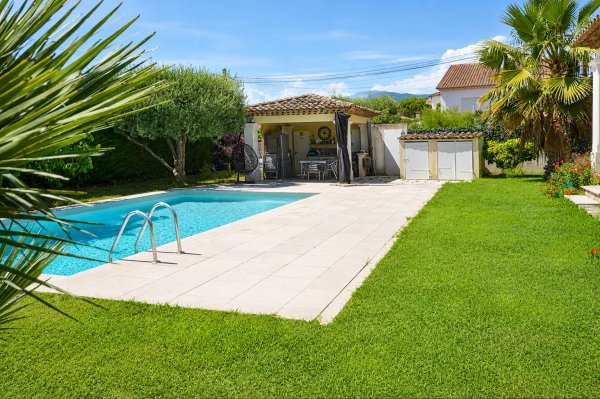 4-Bedroom Villa in Mouans-Sartoux — photo 2