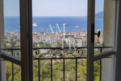 Luxury Villa Cannes: Sea View Family Estate in Gated Domain — photo 3 of 7