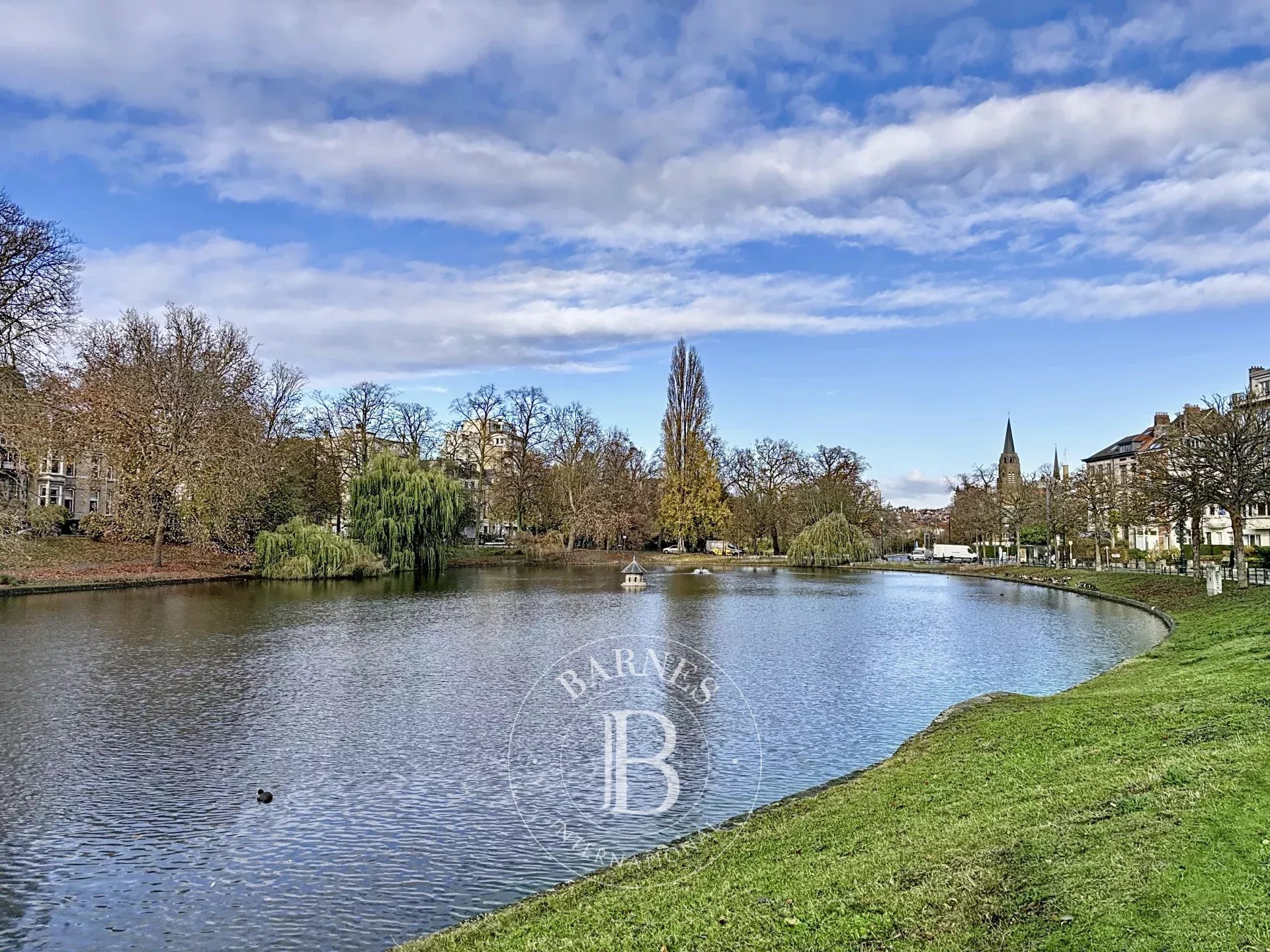 Étangs dIxelles - Elegant apartment, exceptional view