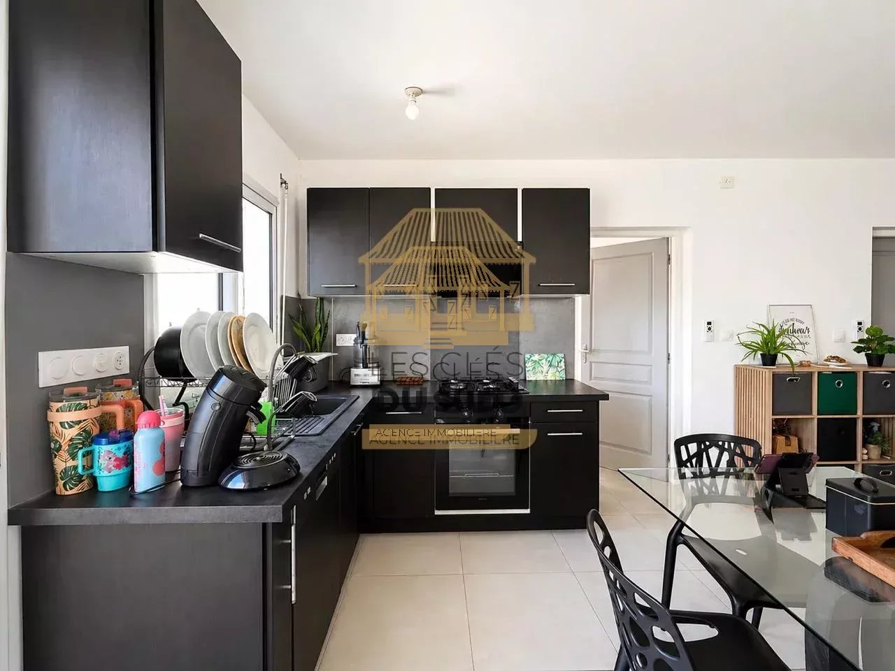 A VENDRE- MAISON DE TYPE T5 DE 106 M² ENVIRON - SAINT PHILIPPE - 247 000 €