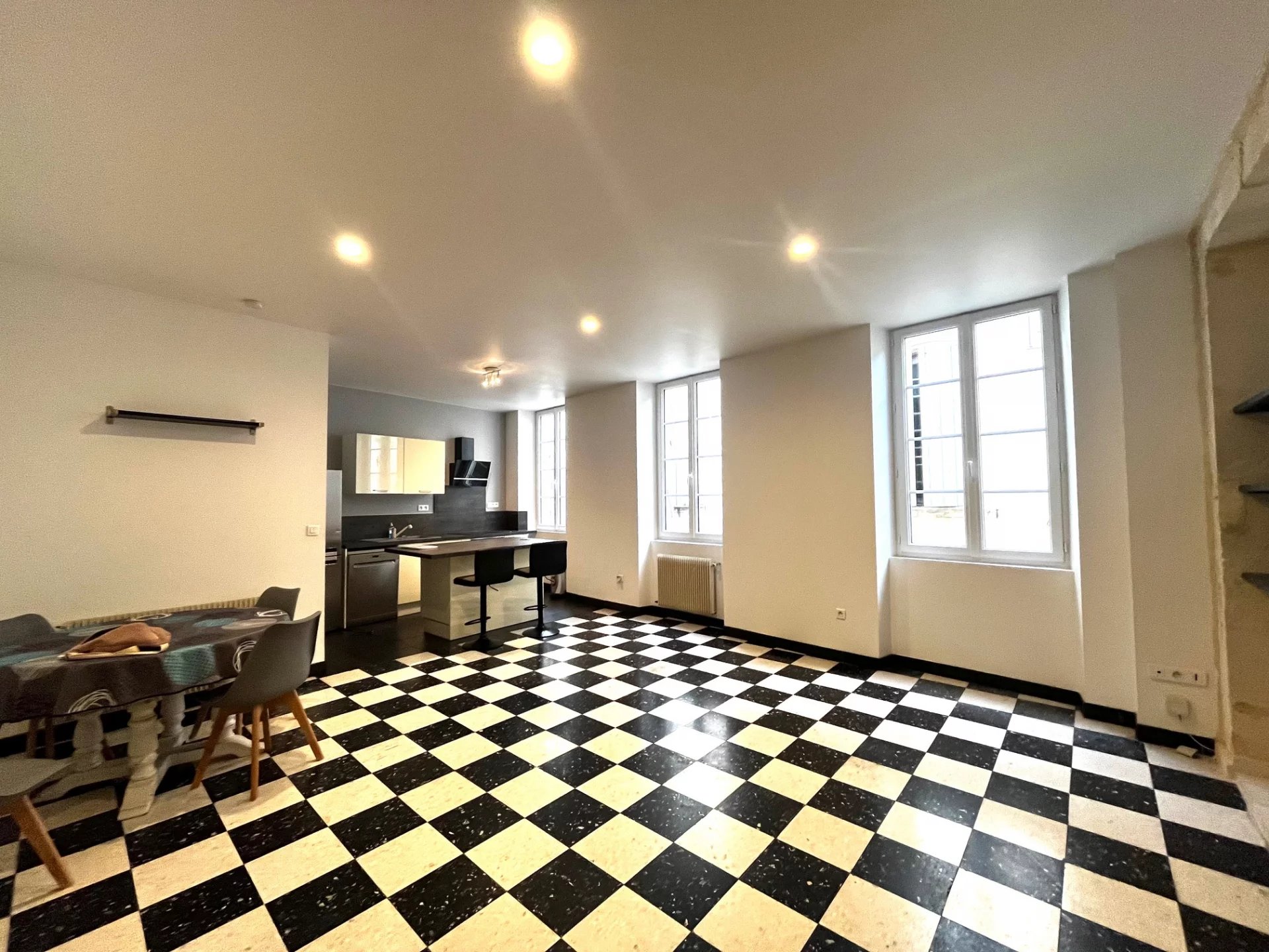 Agence immobilière de Leonis Immobilier Pays d'Arles