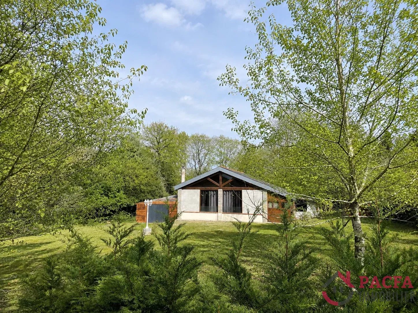 Agence immobilière de 