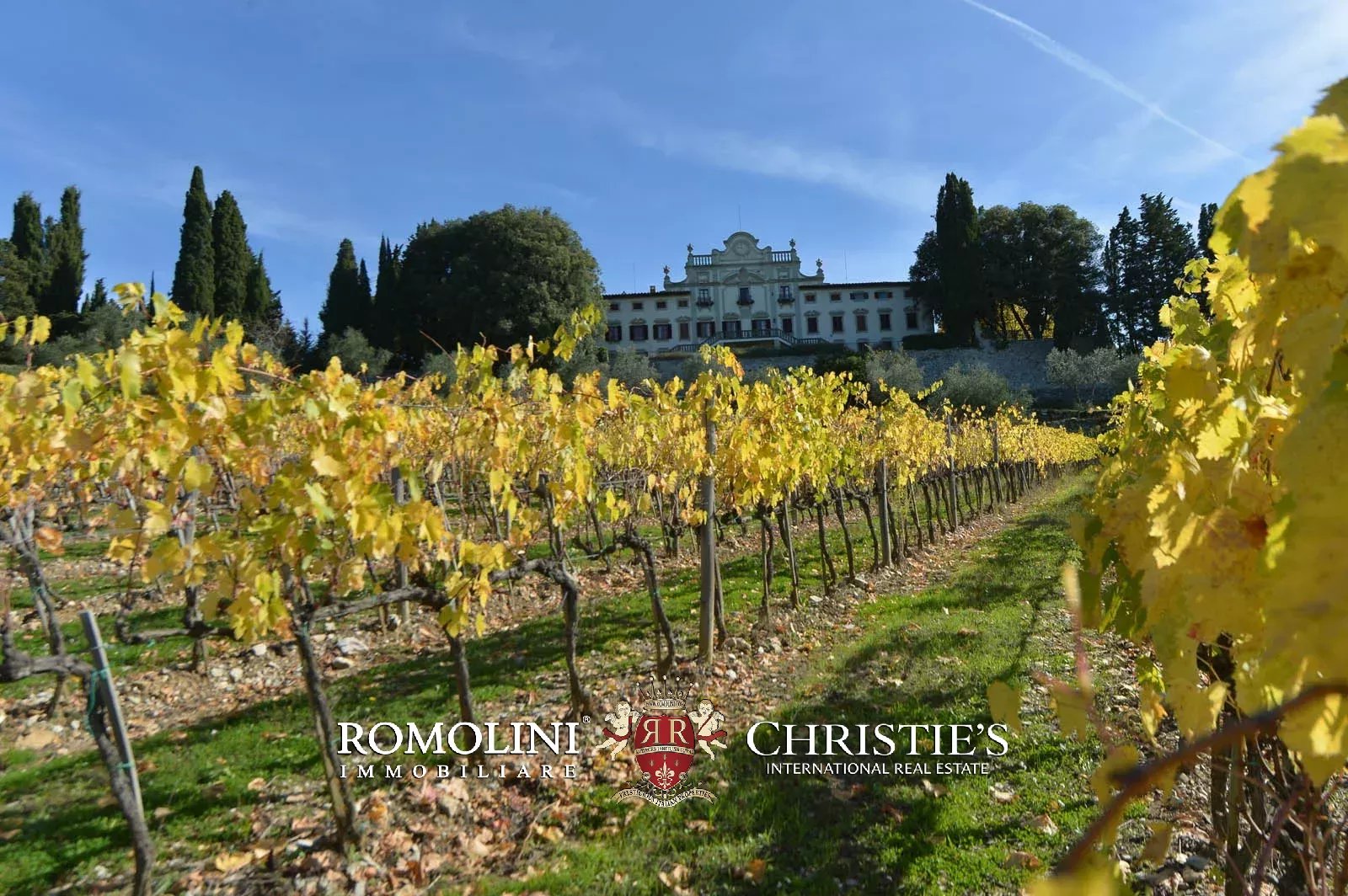 LUXURY HISTORICAL VILLA FOR SALE IN RADDA IN CHIANTI, TUSCANY