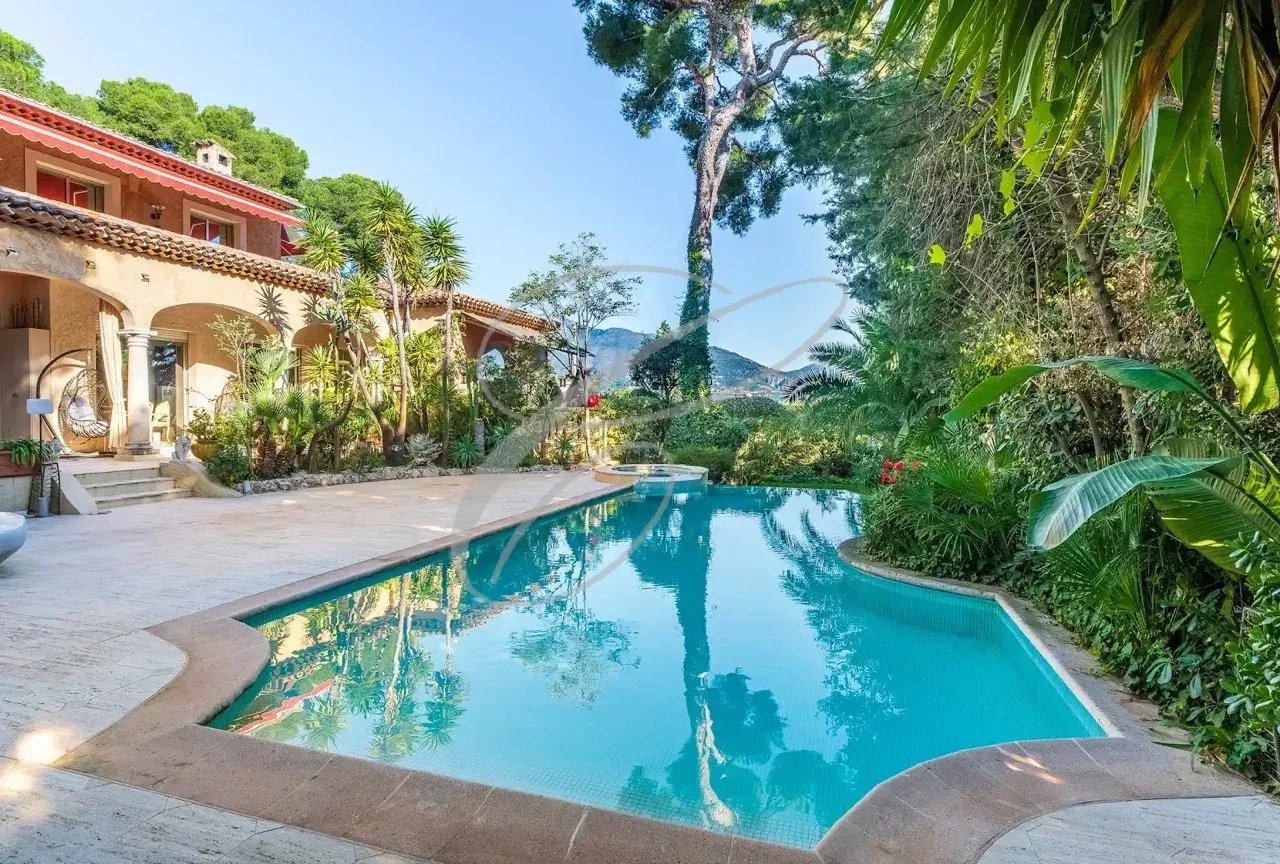 CAP MARTIN - VILLA