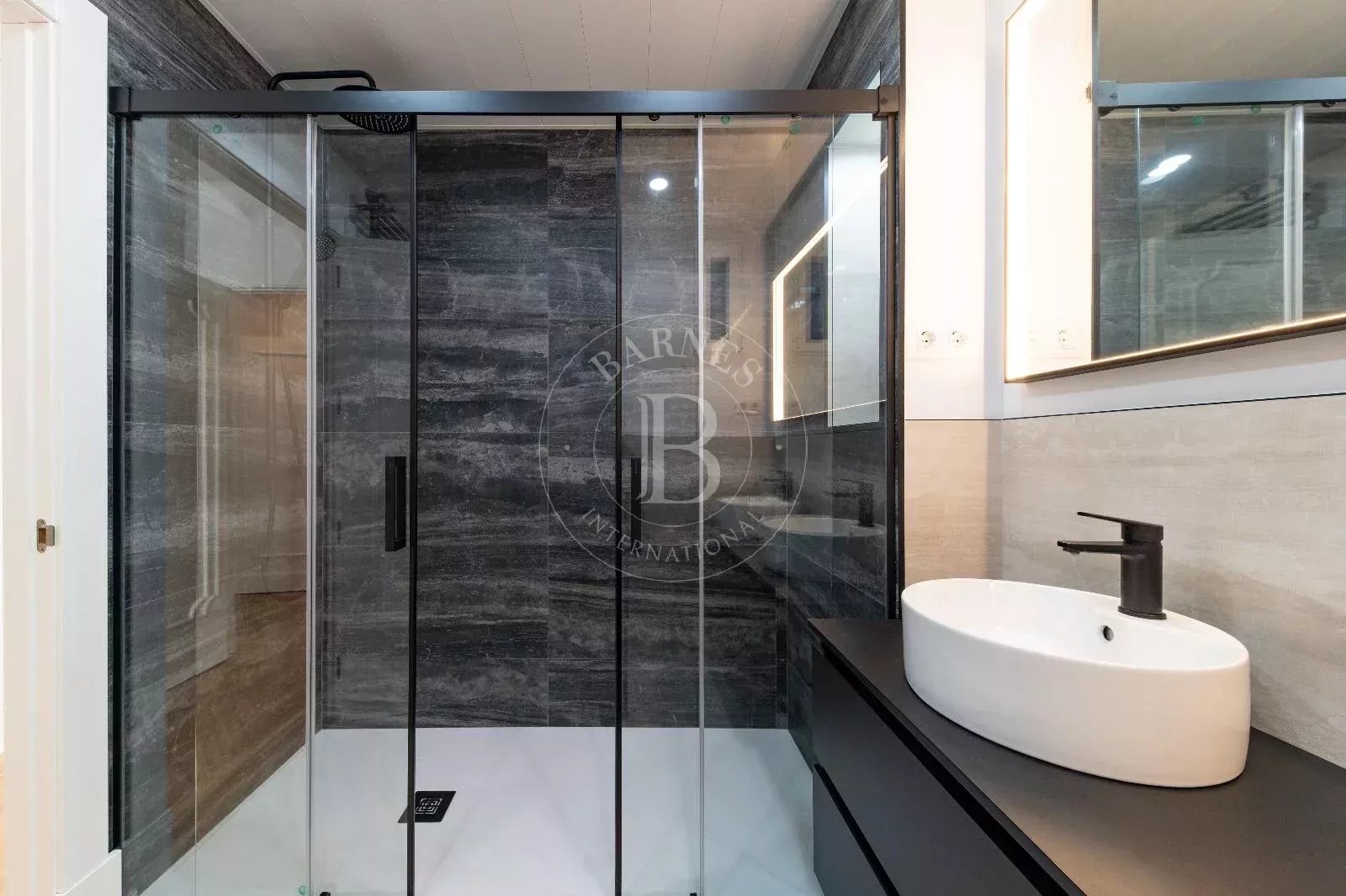 Daire Madrid - picture 21