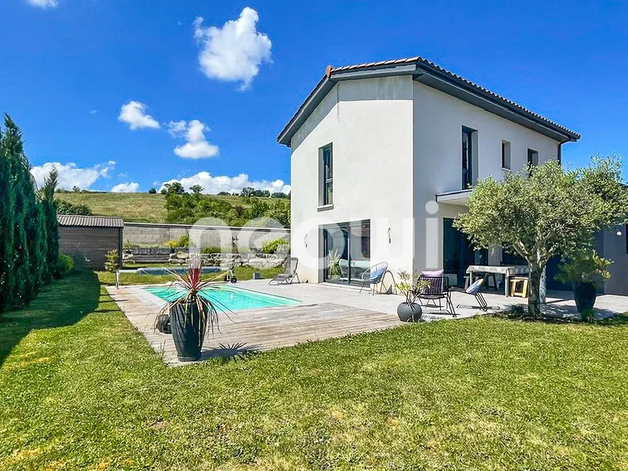 Sale House Lacenas