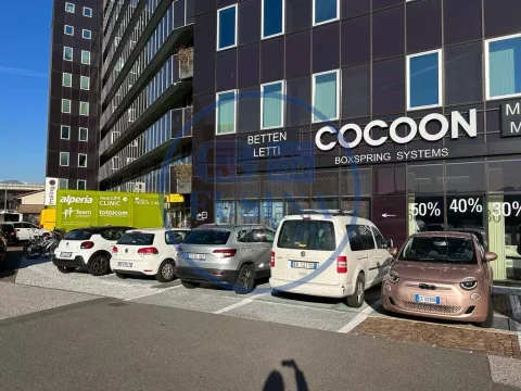 Negozio---Locale-commerciale-in-affitto---Bolzano-2